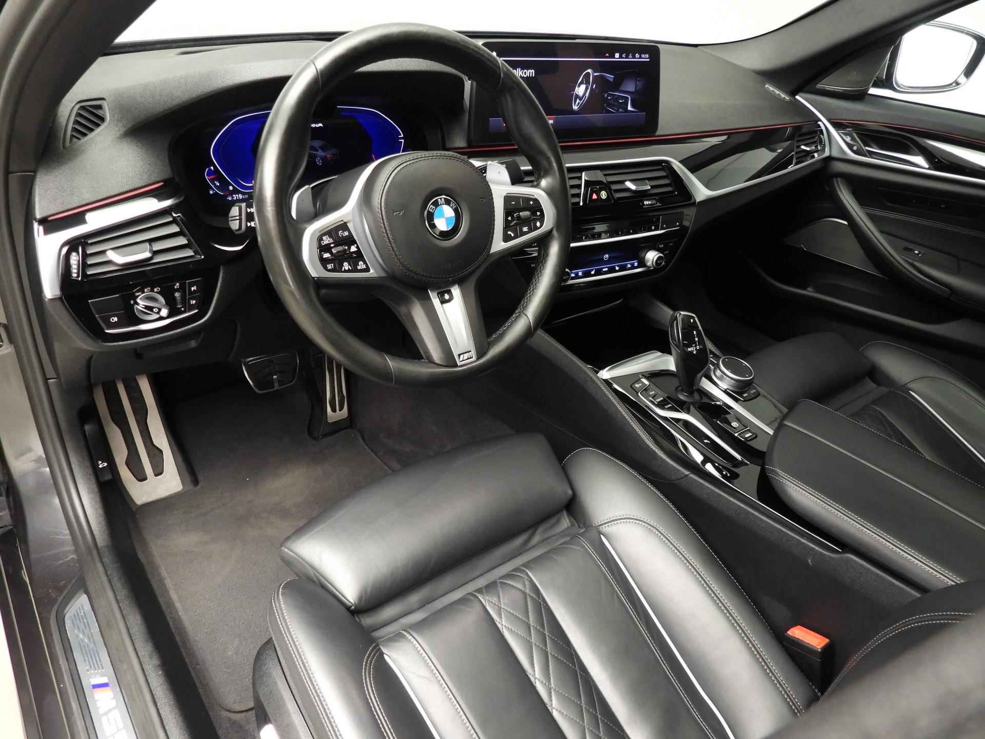 BMW 5 Serie Sedan M550i xDrive | M-Sportpakket | Laserlicht | Leder | HUD | Schuifdak | Trekhaak | DAB | Harman-kardon sound | Alu 20 inch - 7/49