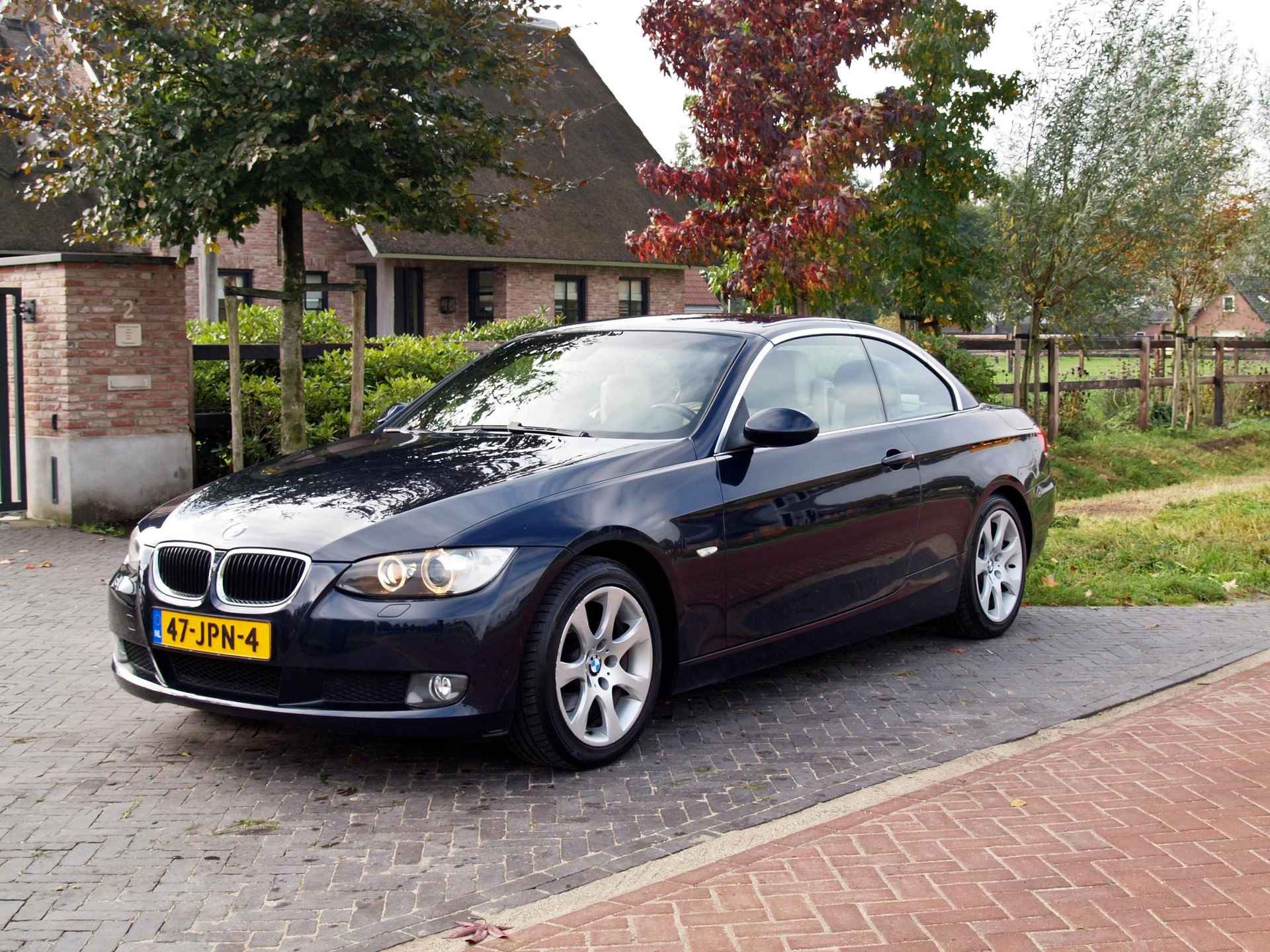 BMW 3-serie Cabrio 320i Spring | Cabrio | Trekhaak | Sportstoelen | Navigatie | - 6/31