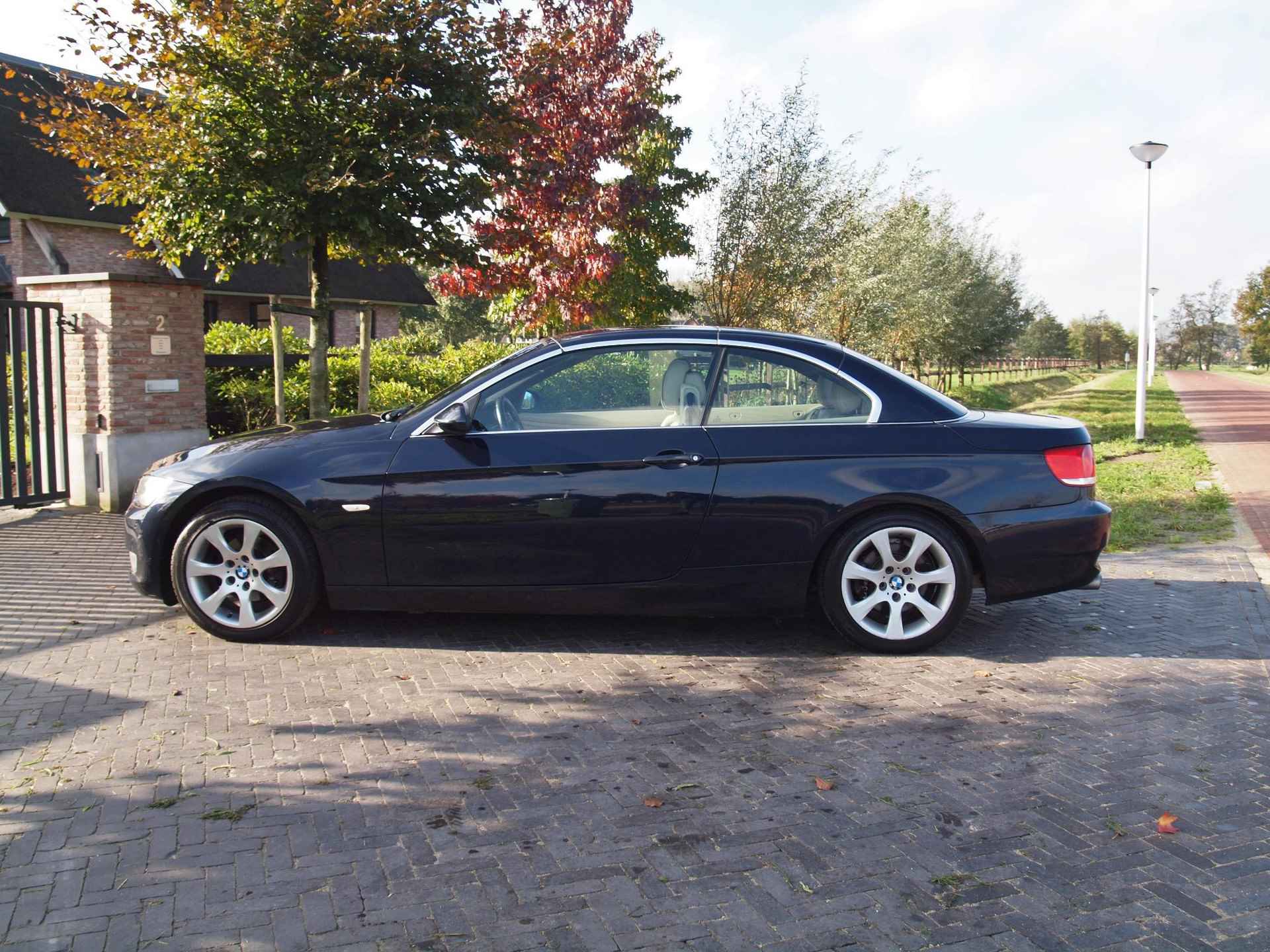 BMW 3-serie Cabrio 320i Spring | Cabrio | Trekhaak | Sportstoelen | Navigatie | - 7/31