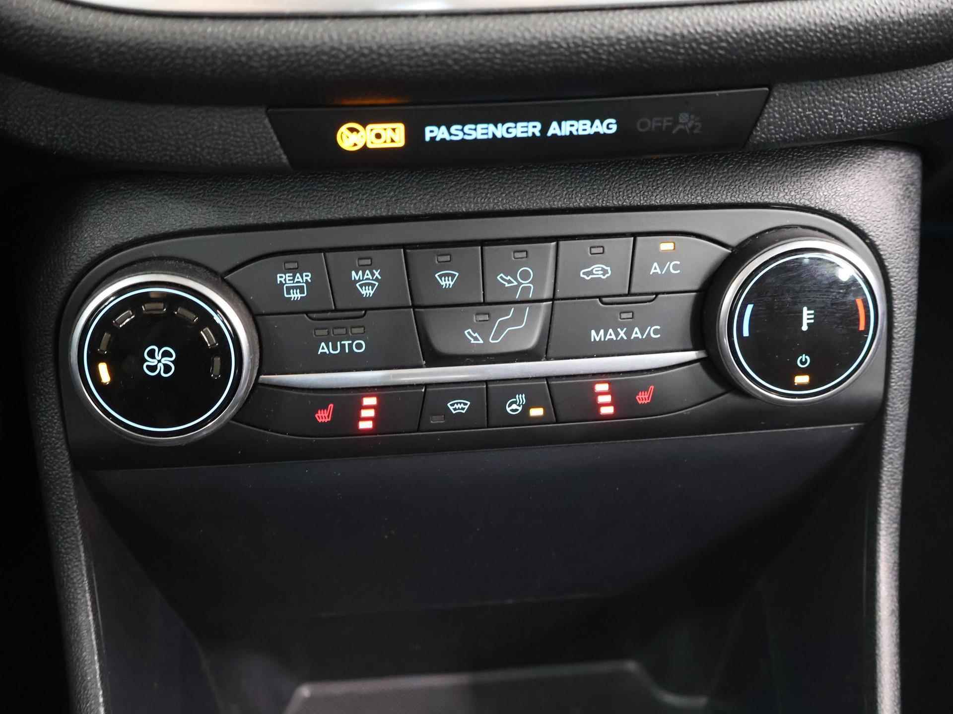 Ford Fiesta 1.0 EcoBoost Automaat Titanium | Adaptive Cruise Control | LED Koplampen | Navigatie | Winterpack | - 22/38