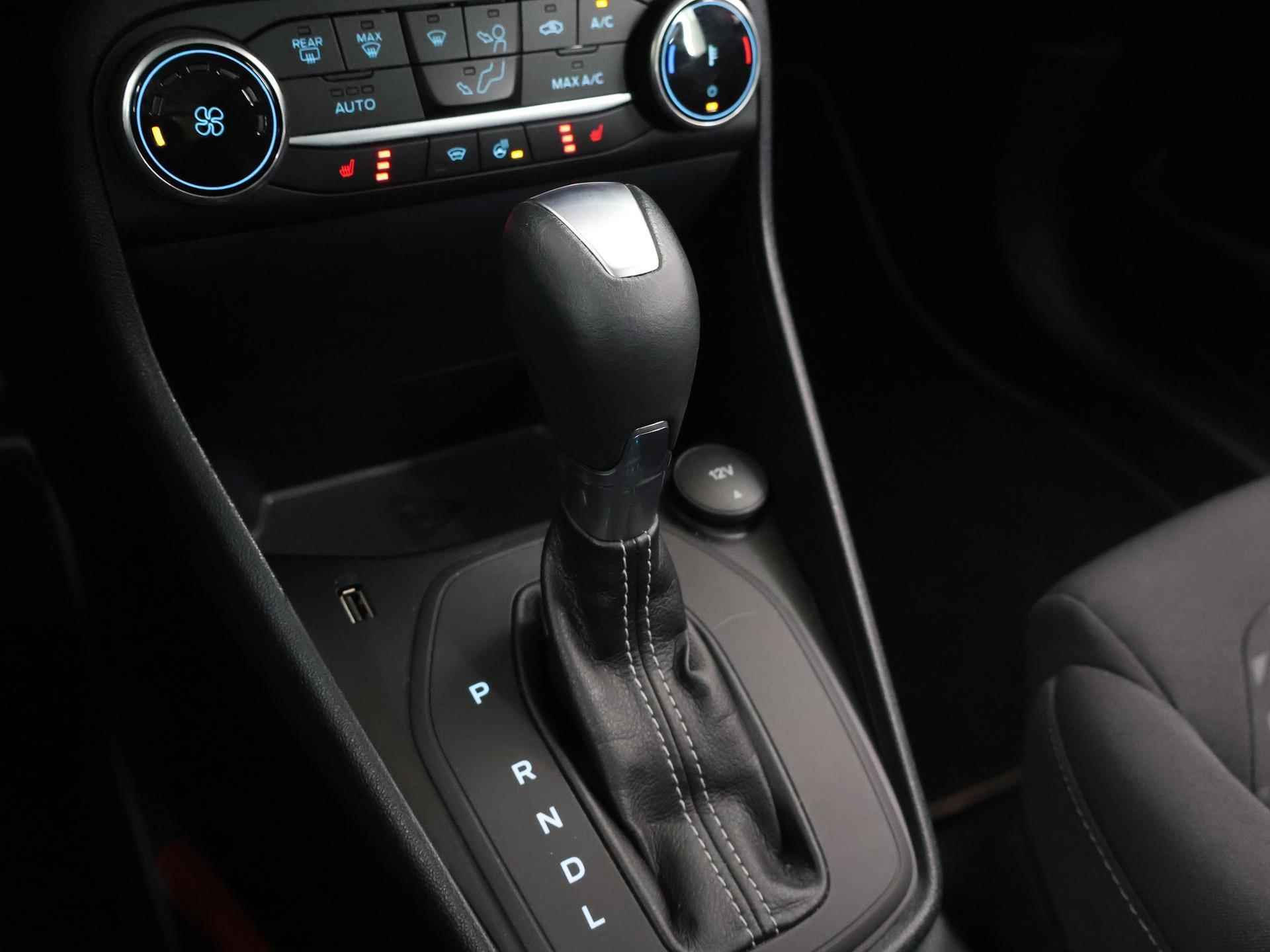 Ford Fiesta 1.0 EcoBoost Automaat Titanium | Adaptive Cruise Control | LED Koplampen | Navigatie | Winterpack | - 26/38