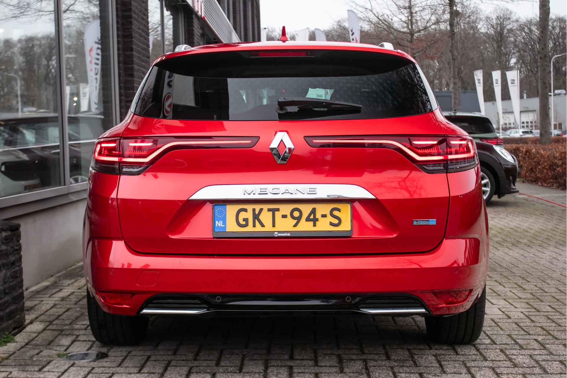 Renault Mégane Estate 1.6 E-Tech Plug-In Hybrid 160 Intens - All-in rijkrprs | Navi - 10/40