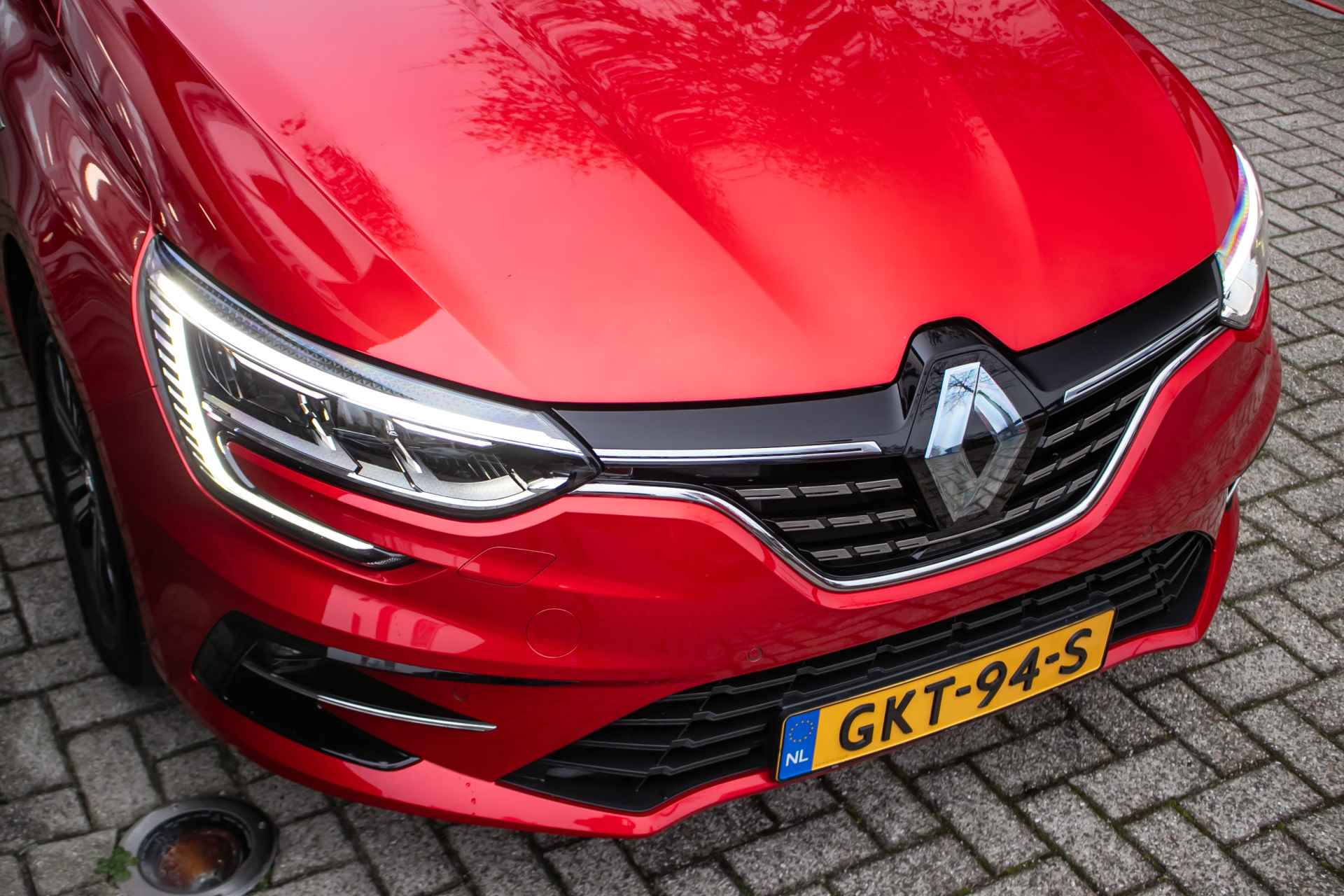 Renault Mégane Estate 1.6 E-Tech Plug-In Hybrid 160 Intens - All-in rijkrprs | Navi - 25/40