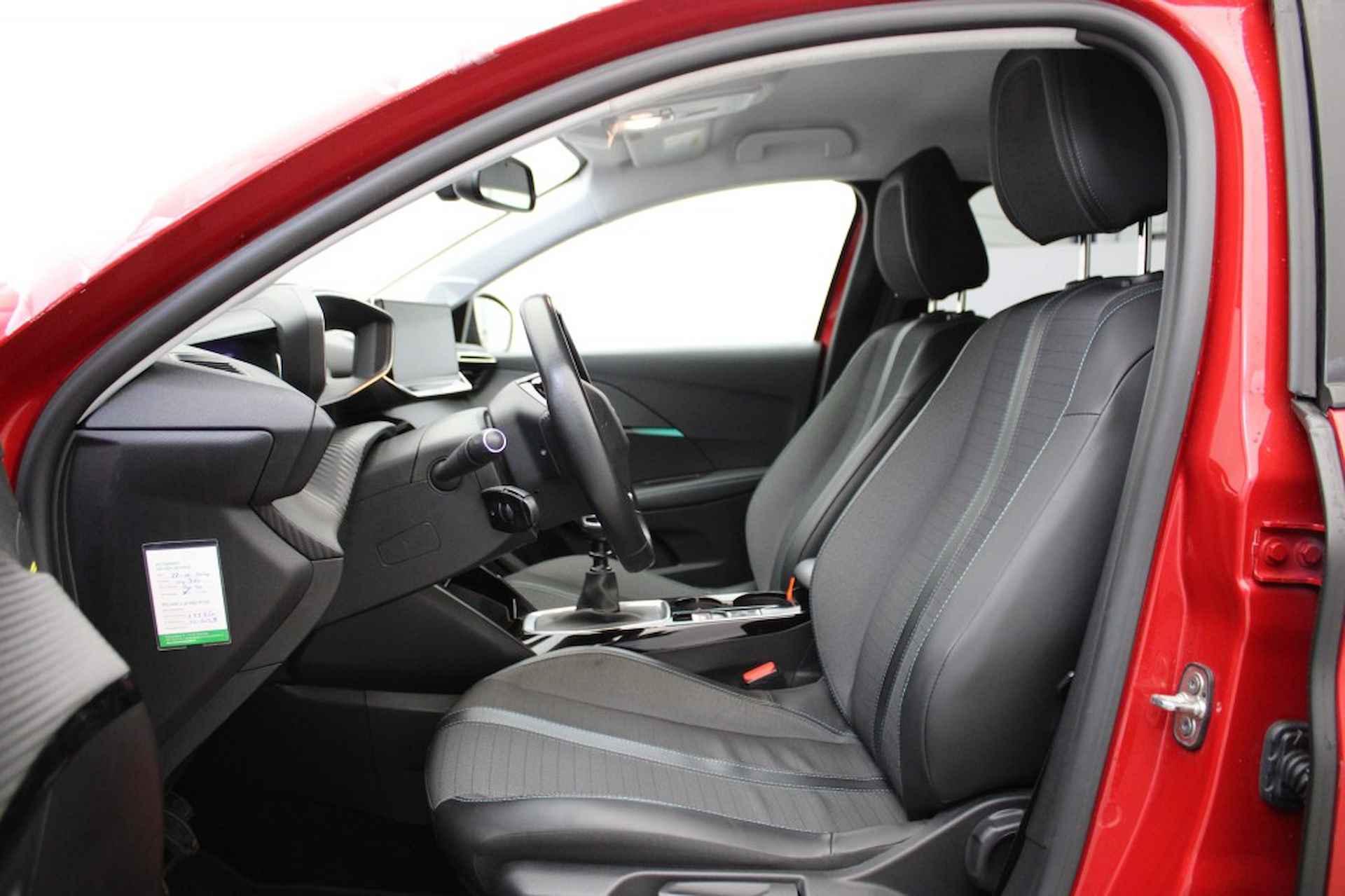 PEUGEOT 208 1.2 PureTech Allure - Digital Cockpit, leer, Bouwjaar 2019 - 7/27