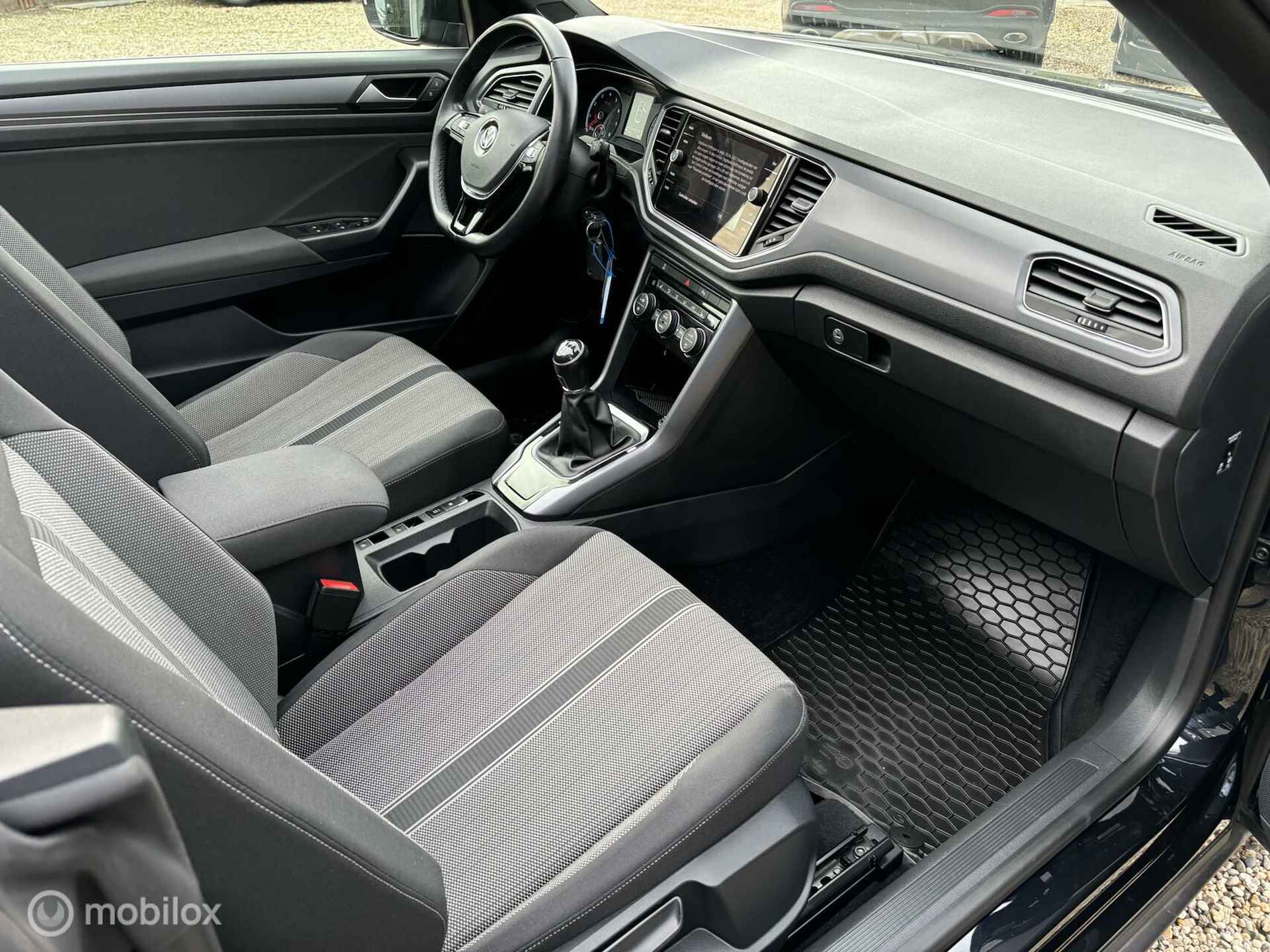 Volkswagen T-Roc Cabrio 1.5 TSI Style| navigatie | climate control | winterwielenset ( optie ) - 14/32