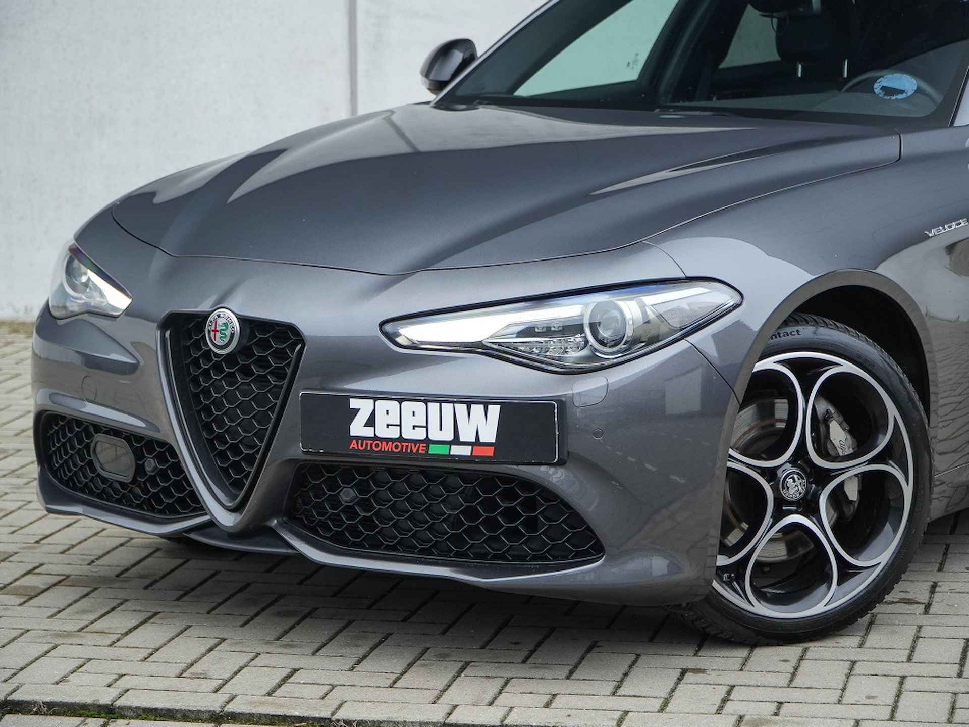 Alfa Romeo Giulia  2.0 Turbo 280 PK AWD Veloce | Navi | Carplay | Driver | BTW | 19 - 2/33