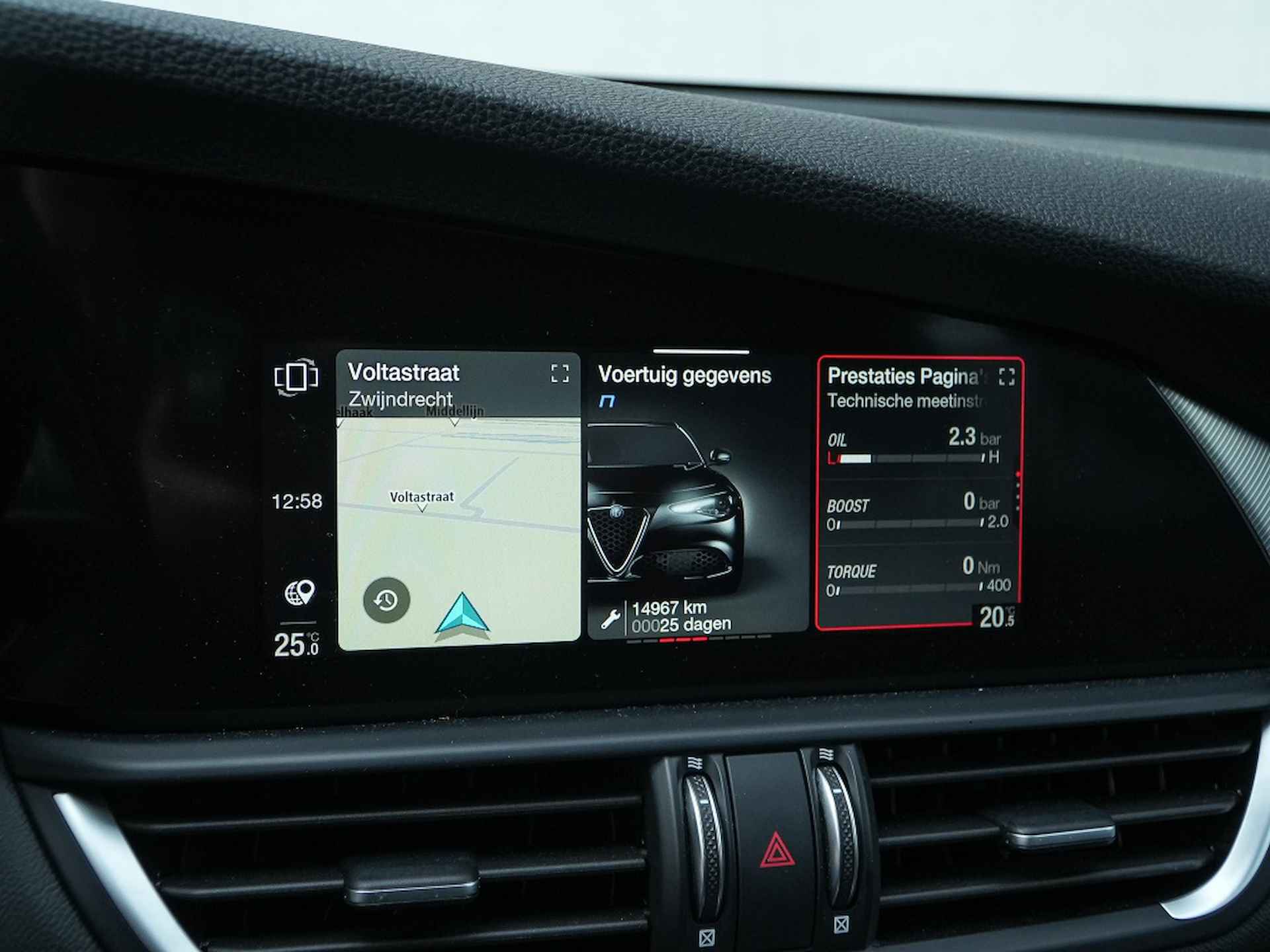 Alfa Romeo Giulia  2.0 Turbo 280 PK AWD Veloce | Navi | Carplay | Driver | BTW | 19 - 26/33