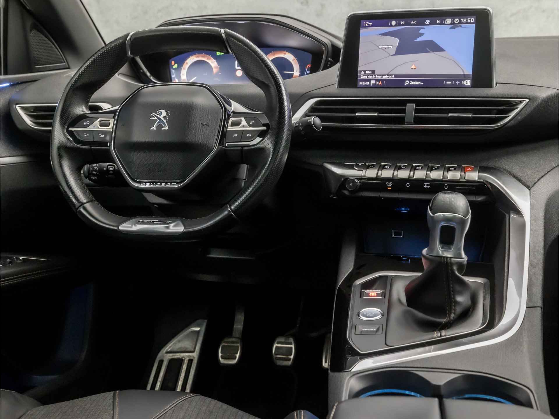 Peugeot 5008 2.0 BlueHDI Blue Lease GT-Line 7 Persoons 150Pk (PANORAMADAK, APPLE CARPLAY, GROOT NAVI, 360 CAMERA, LEDER, SPORTSTOELEN, GETINT GLAS, LED KOPLAMPEN, ZWART HEMEL, LANE ASSIST, KEYLESS, NIEUWSTAAT) - 7/40