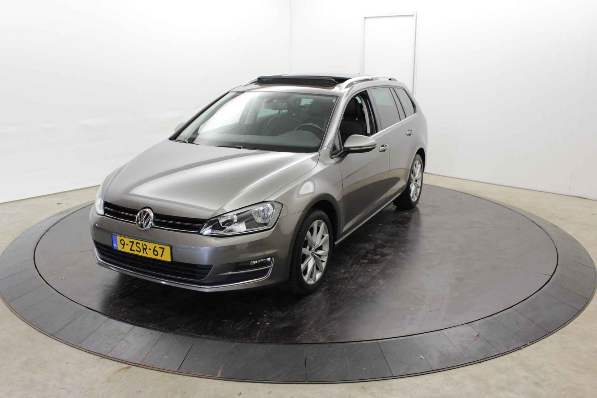 Volkswagen GOLF Variant 1.4 TSI Panodak Trekhaak Camera Leer Automaat - 9/37