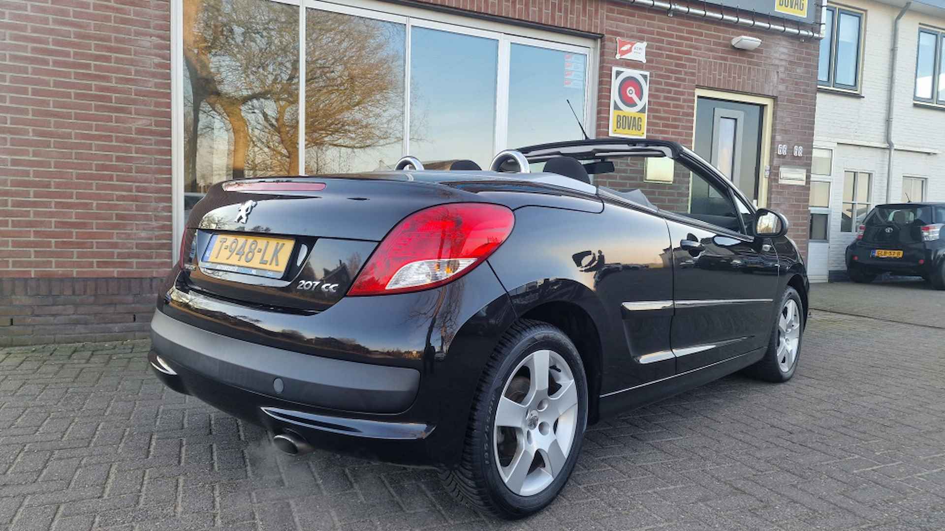 Peugeot 207 CC 1.6 VTi - 7/16