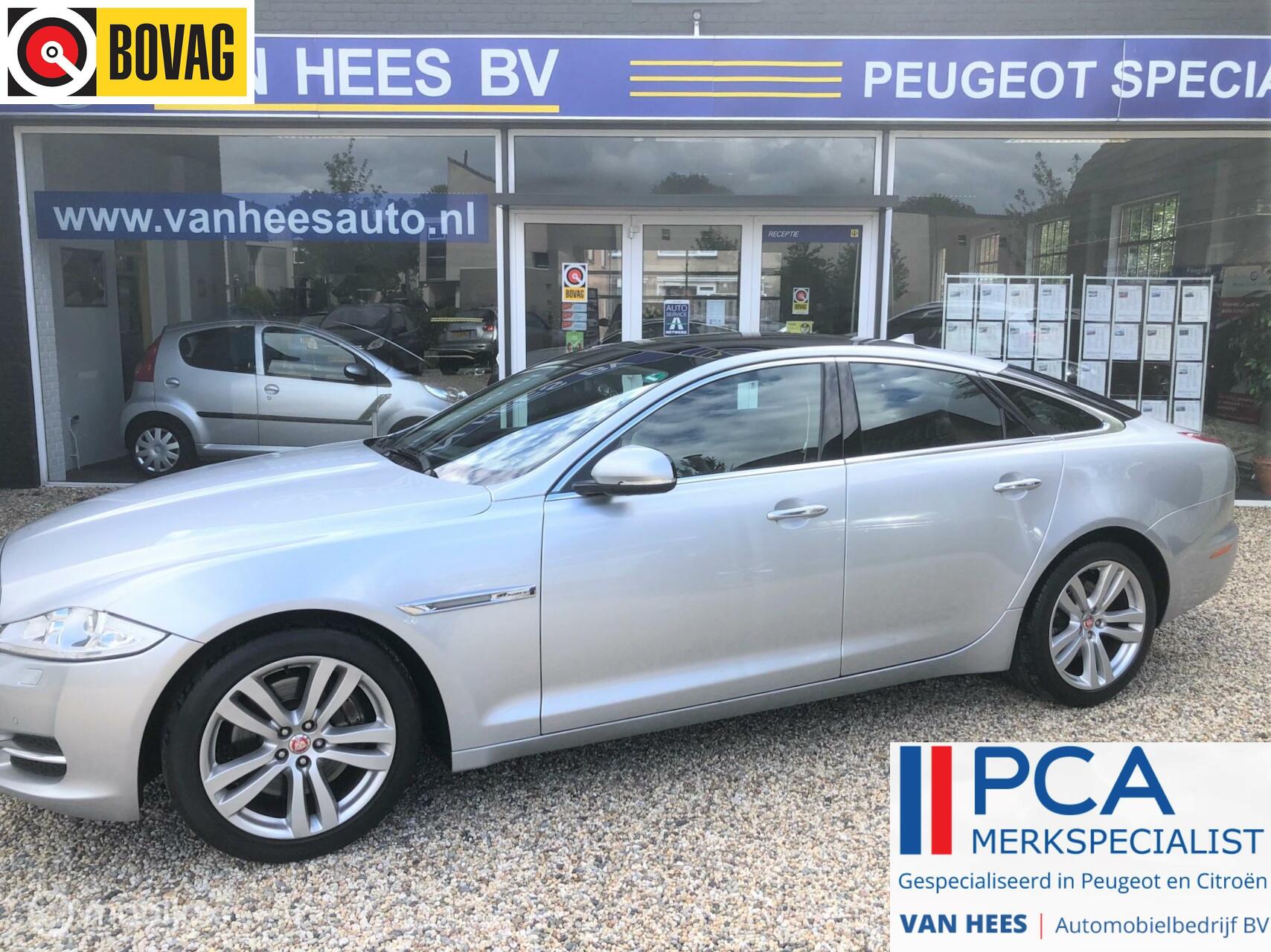 Jaguar XJ Premium Luxury | 241PK | Portfolio | leer | navigatie bij viaBOVAG.nl