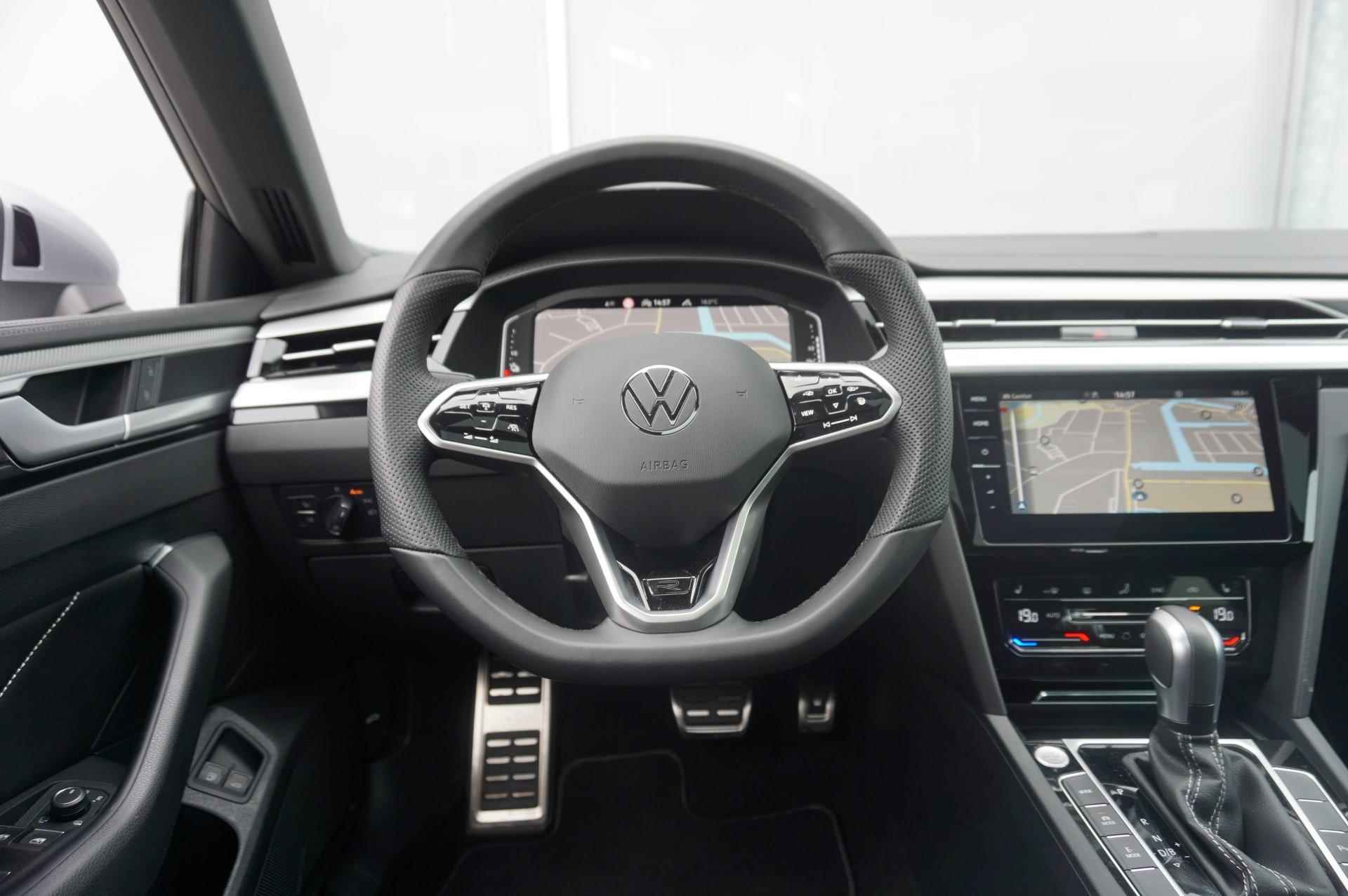 Volkswagen Arteon 1.4 TSI 218pk eHybrid R-Line Business+ | Adaptieve Cruise | Dodehoekdetectie | Trekhaak Wegklapbaar - 49/68