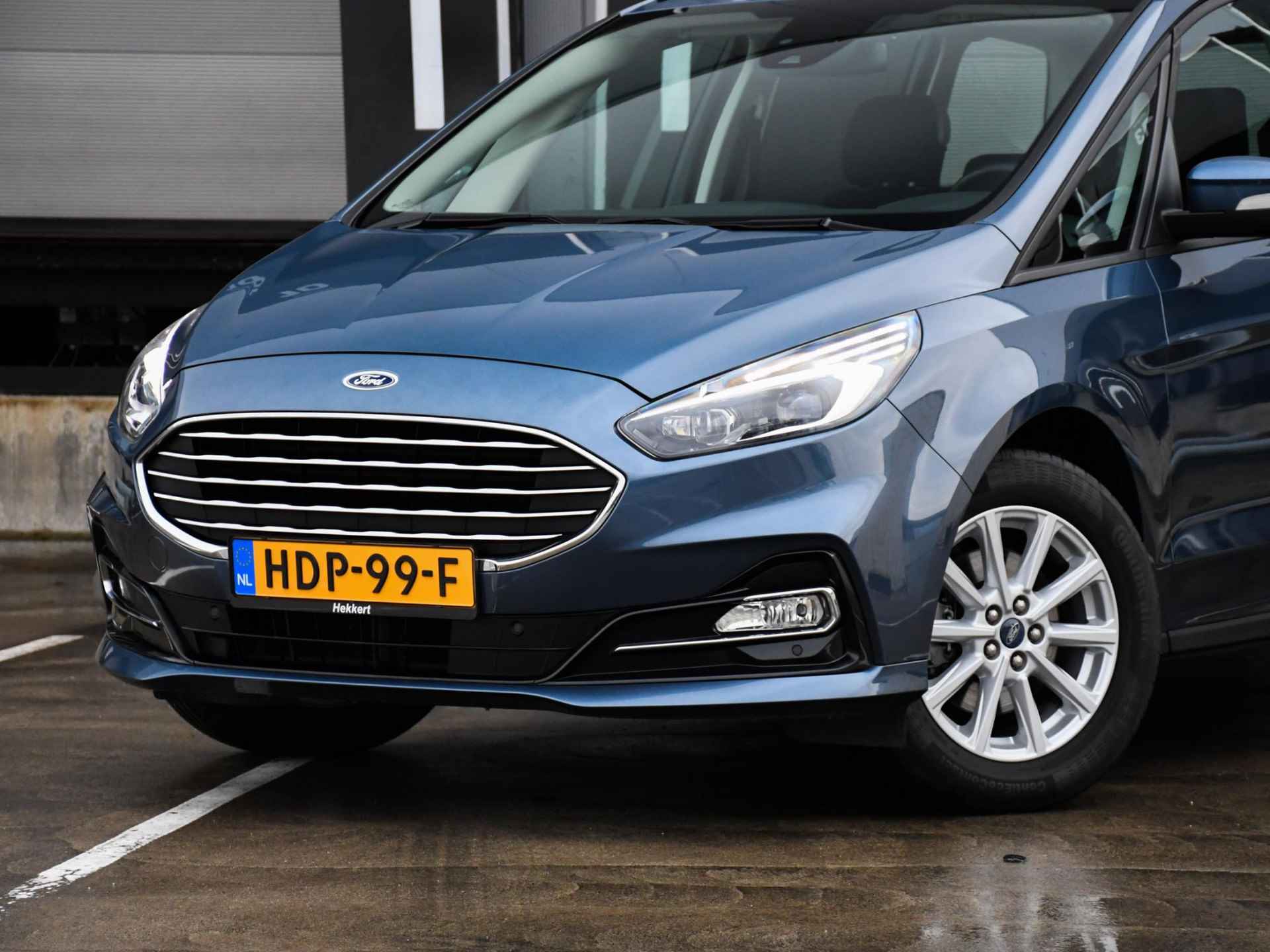 Ford Galaxy Titanium 2.5 FHEV 190pk Automaat 7-Pers. | 17'LM | CRUISE.C | NAVI | DAB | PDC + CAM. | STOELVERW. VOOR - 2/35