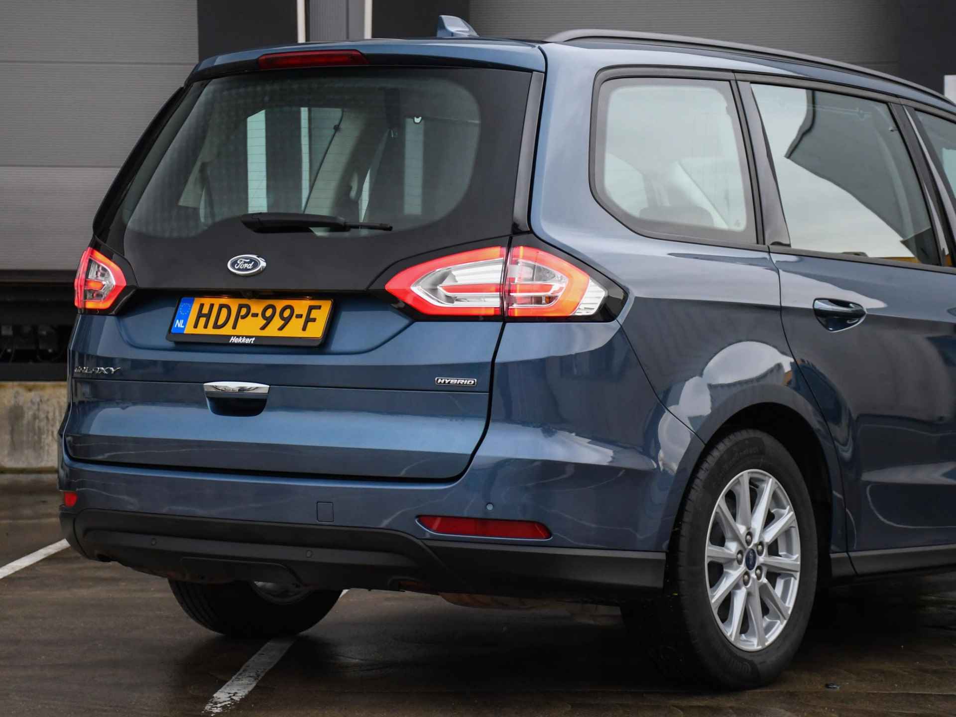 Ford Galaxy Titanium 2.5 FHEV 190pk Automaat 7-Pers. | 17'LM | CRUISE.C | NAVI | DAB | PDC + CAM. | STOELVERW. VOOR - 5/35