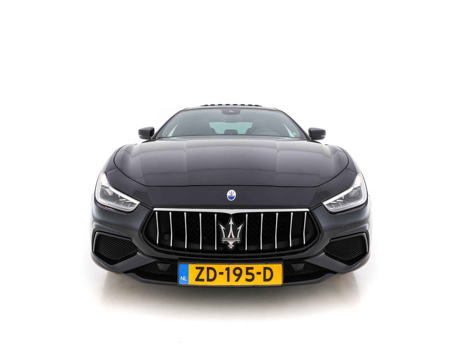 Maserati Ghibli 3.0 V6 S Q4 Gran-Lusso Aut. *PANO | SOFT-CLOSE | FULL-LED | HARMAN/KARDON-SURROUND | MEMORY-PACK | NAPPA-VOLLEDER | LANE-ASSIST | BLIND-SPOT | CAMERA | NAVI-FULLMAP | CRUISE | LANE-ASSIST | SPORT-SEATS | 21"ALU* - 2/40