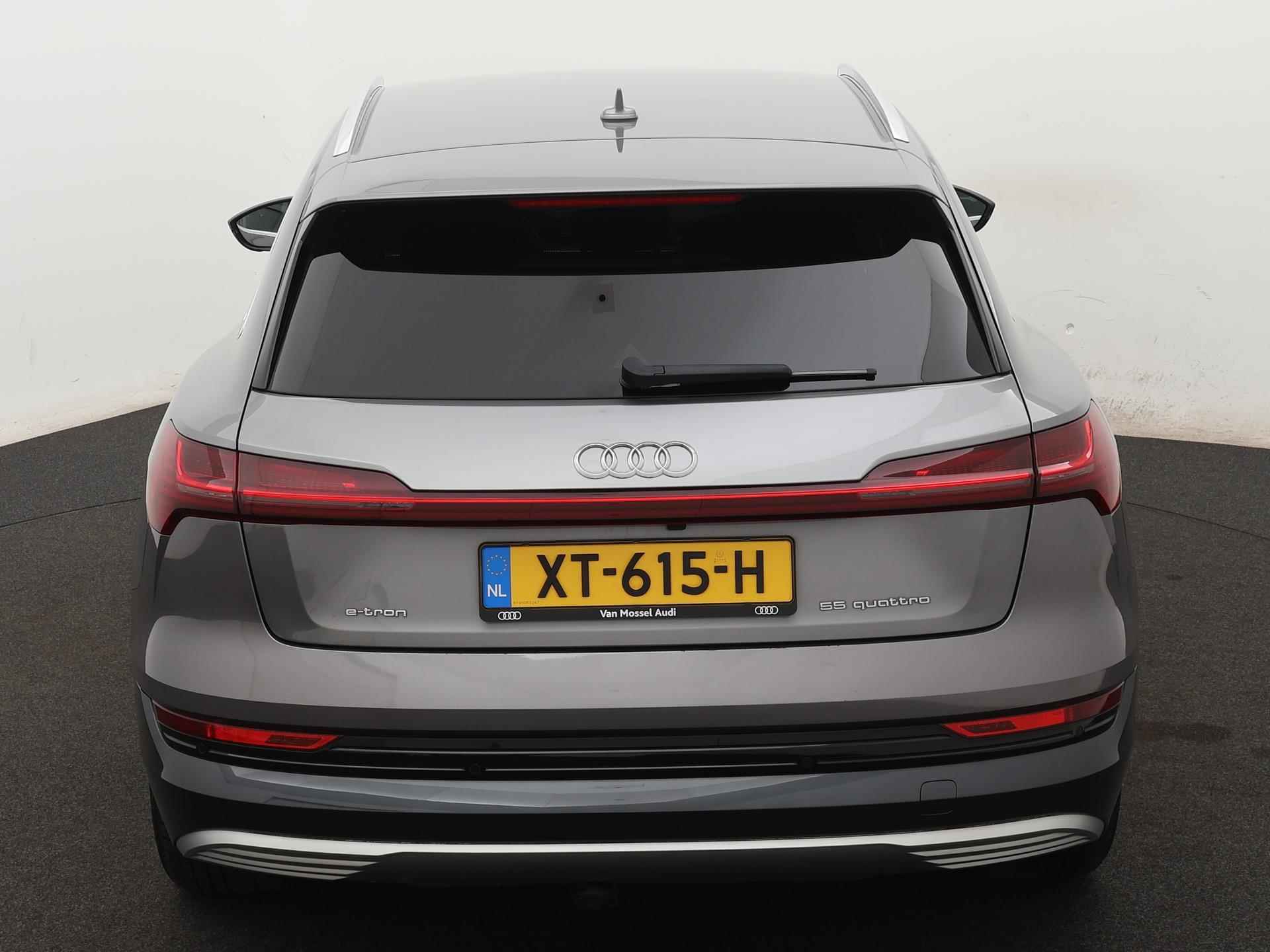 Audi e-tron e-tron 55 quattro advanced 95 kWh 360 PK | Automaat | Navigatie | Adaptive Cruise Control | Parkeersensoren | Stoelverwarming | Camera | Lichtmetalen velgen | Climate Control | Trekhaak | - 6/21