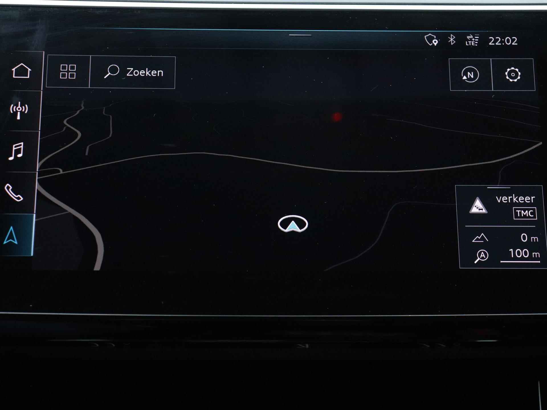 Audi e-tron e-tron 55 quattro advanced 95 kWh 360 PK | Automaat | Navigatie | Adaptive Cruise Control | Parkeersensoren | Stoelverwarming | Camera | Lichtmetalen velgen | Climate Control | Trekhaak | - 12/21