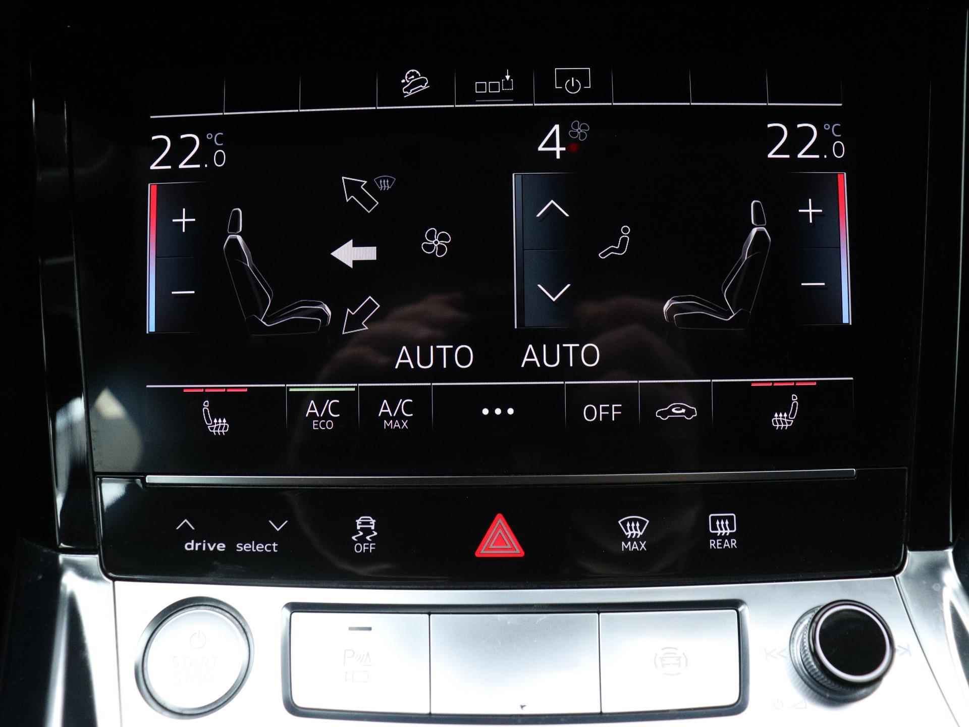 Audi e-tron e-tron 55 quattro advanced 95 kWh 360 PK | Automaat | Navigatie | Adaptive Cruise Control | Parkeersensoren | Stoelverwarming | Camera | Lichtmetalen velgen | Climate Control | Trekhaak | - 13/21