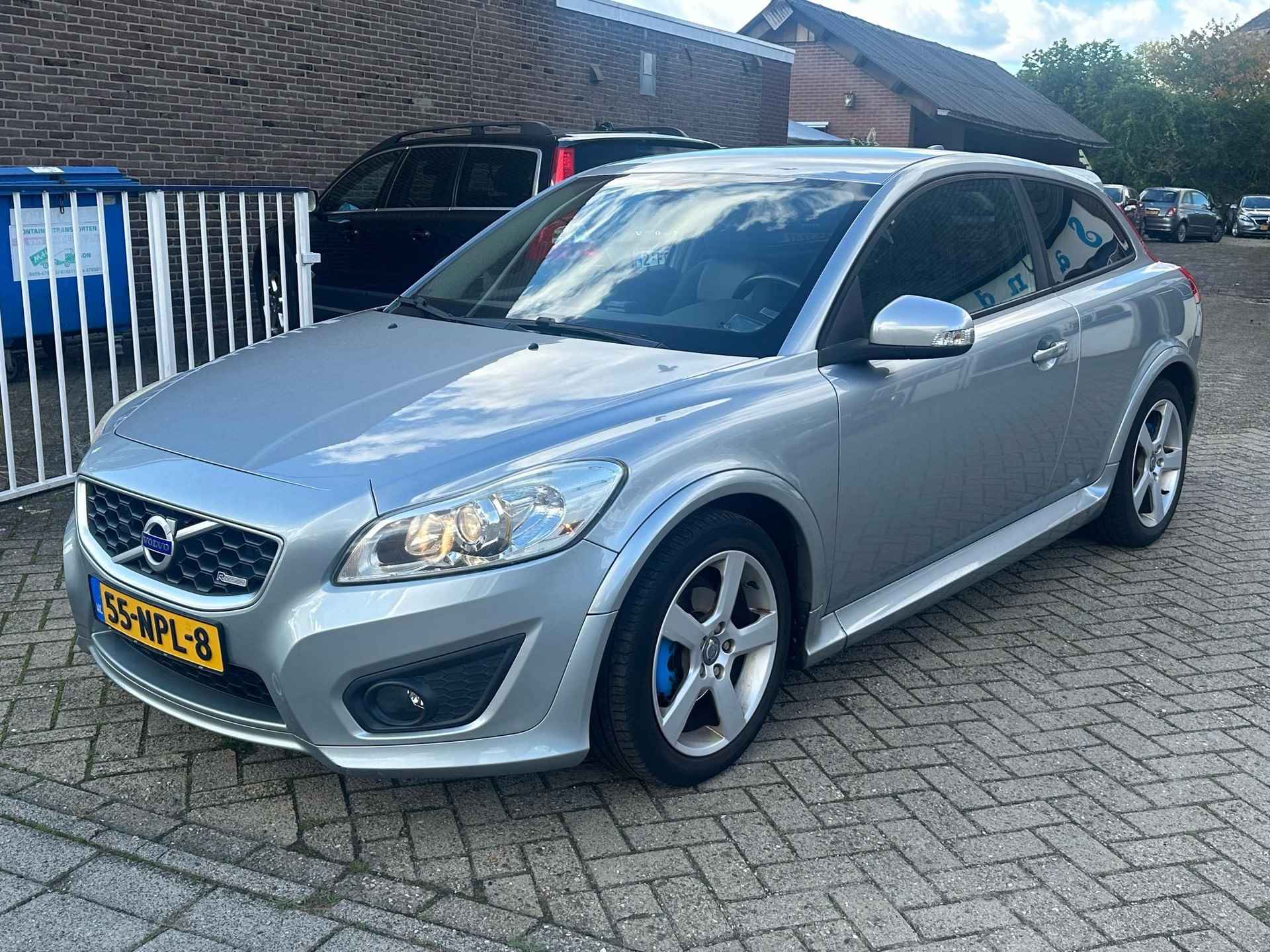 Volvo C30 1.6 R-Edition - 2/16