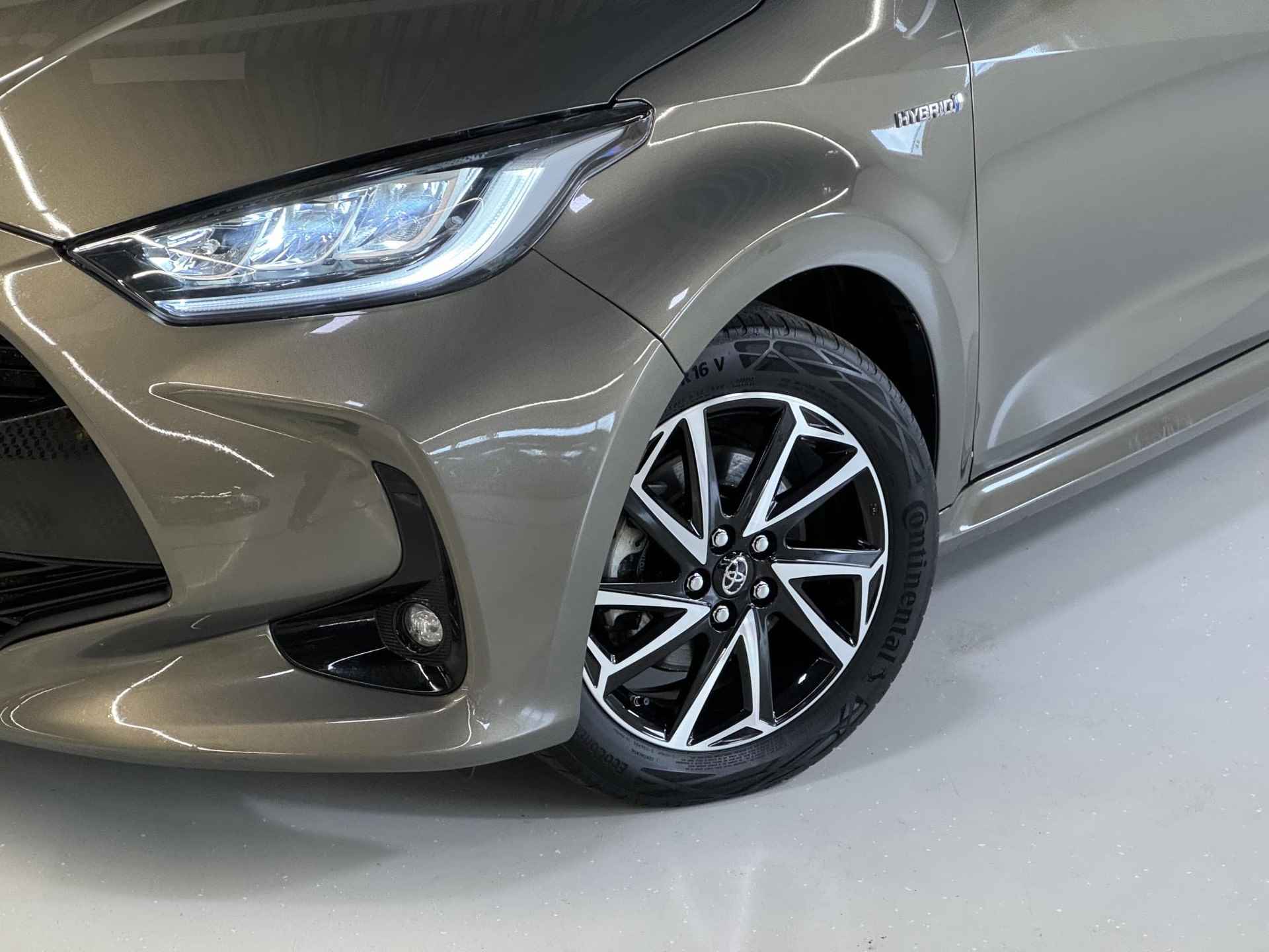 Toyota Yaris 1.5 Hybrid Style | JBL Audio | Stoelverwarming | Navigatie | - 27/33