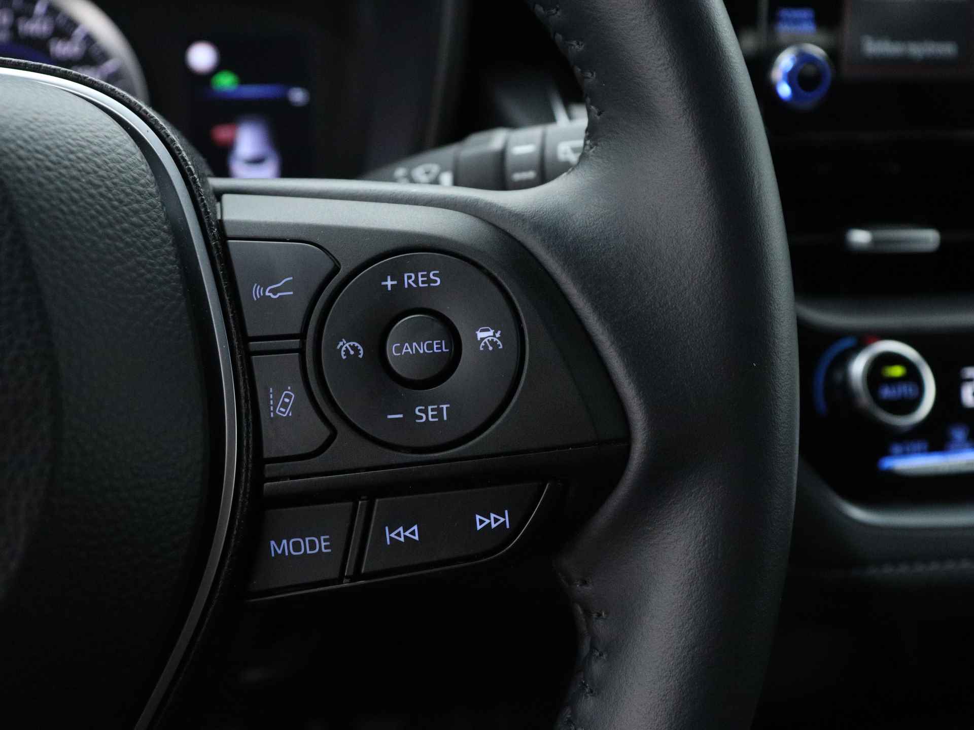 Toyota Corolla Touring Sports 1.8 Hybrid Active | Adaptive Cruise control | Apple carplay | - 26/42