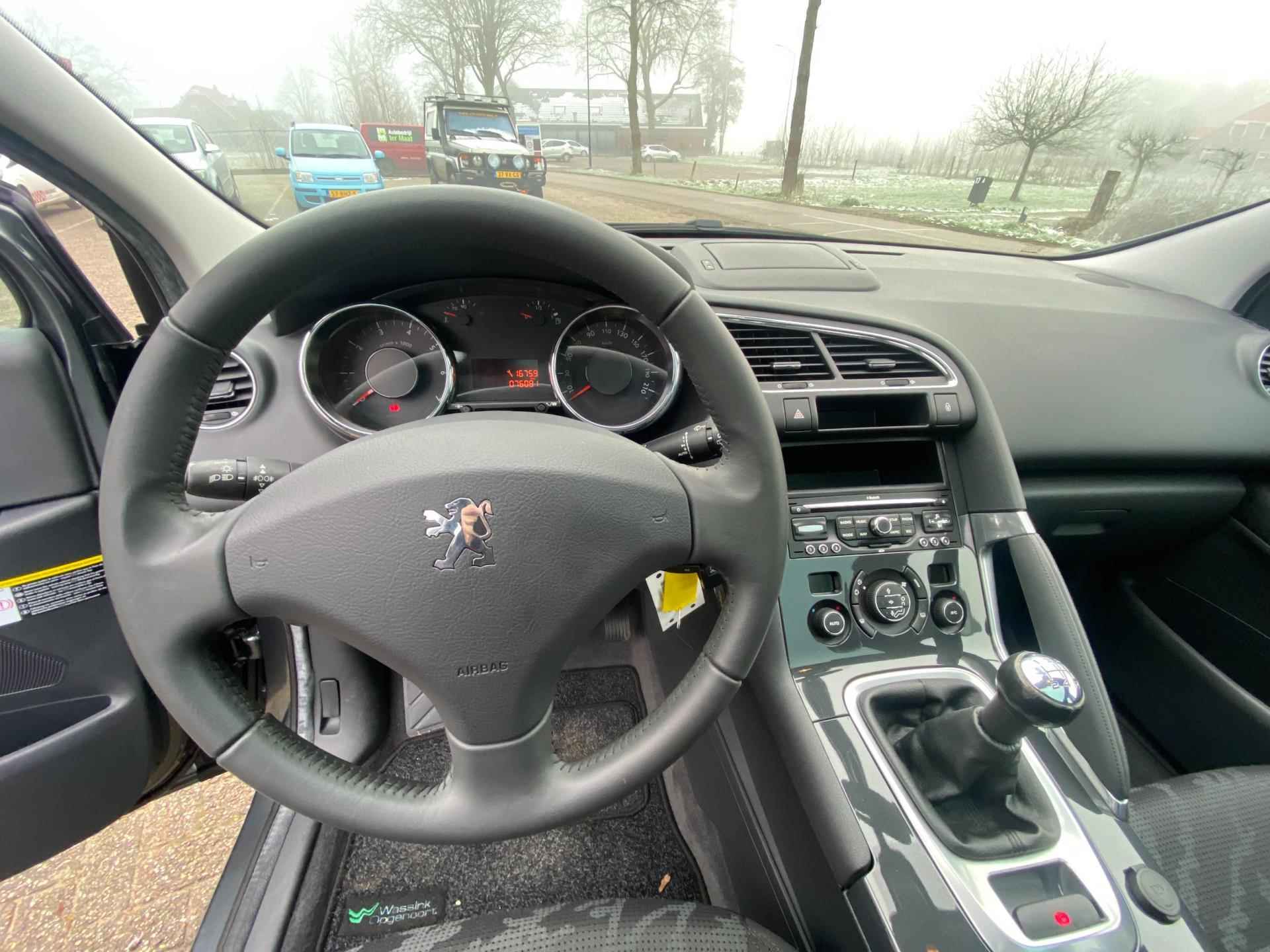 Peugeot 3008 1.6 VTi ST | 1e eigenaar | Trekhaak | Panoramadak | Cruise Control - 14/23