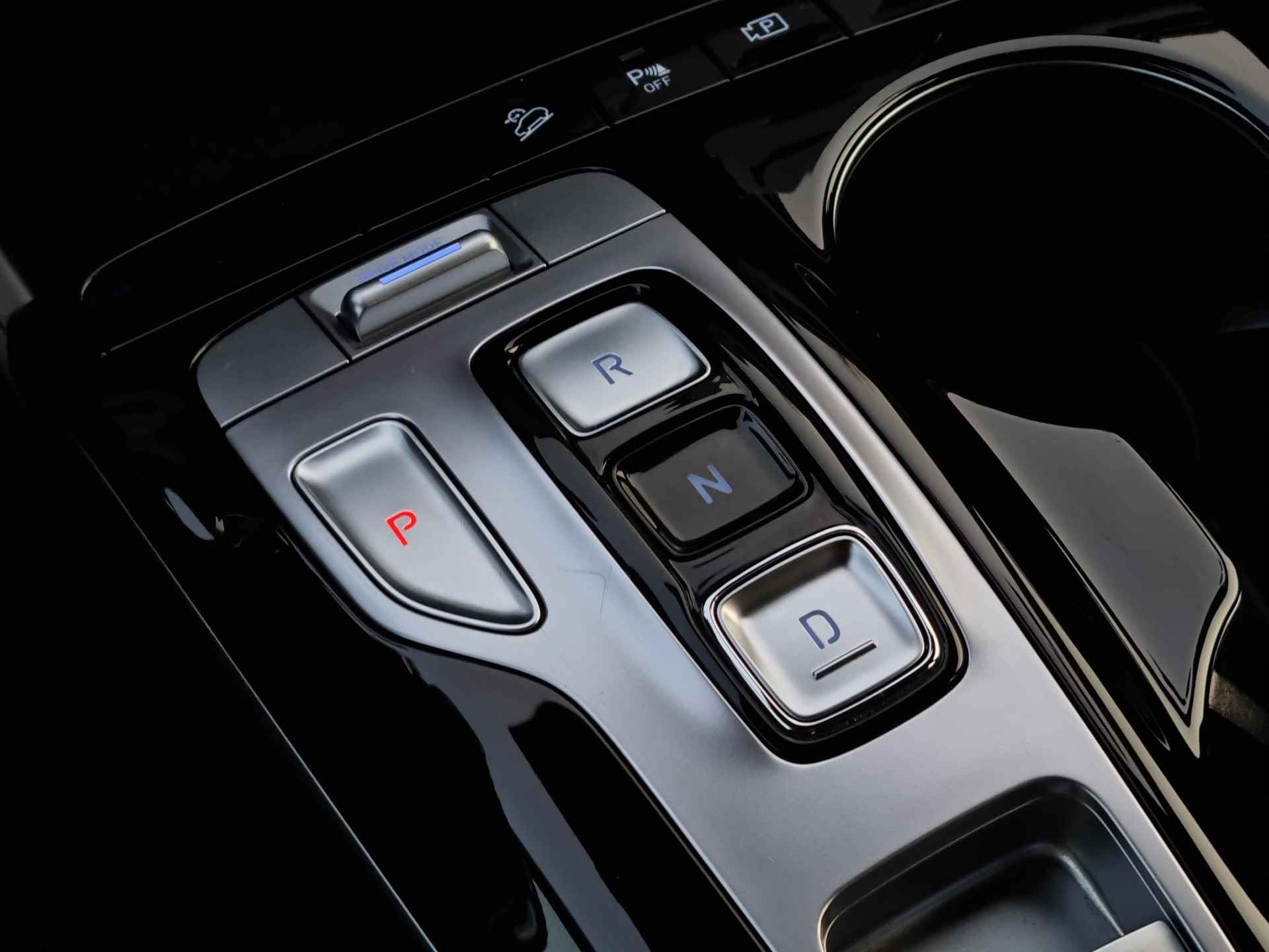 Hyundai Tucson 1.6 T-GDI HEV i-Motion 230PK Automaat / Origineel NL / Navigatie via Android Auto/Apple Carplay - 9/40