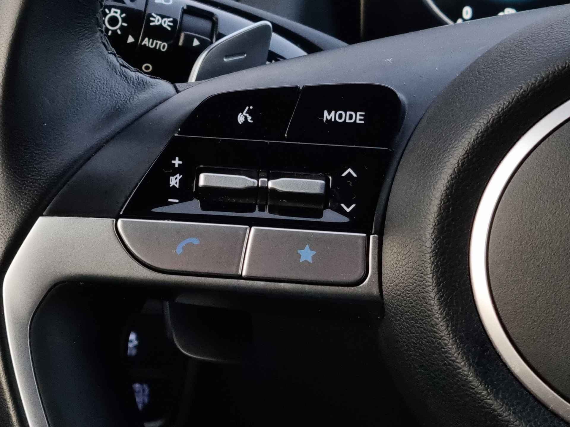 Hyundai Tucson 1.6 T-GDI HEV i-Motion 230PK Automaat / Origineel NL / Navigatie via Android Auto/Apple Carplay - 33/40