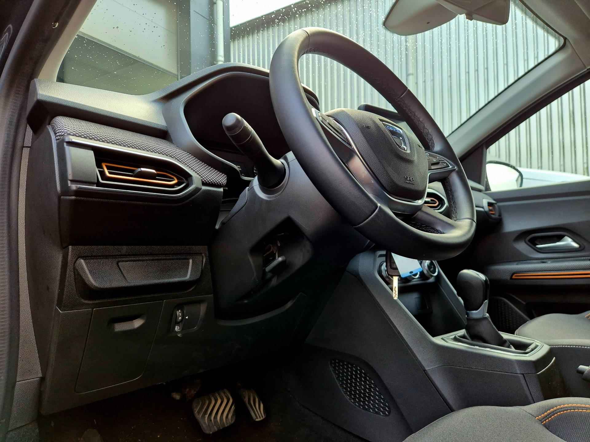 Dacia Sandero Stepway 1.0 TCe 90 Comfort + Dealer OH|Led|DAB|Cruise|Clima|PDC|Camera|Rijklaarprijs - 28/33