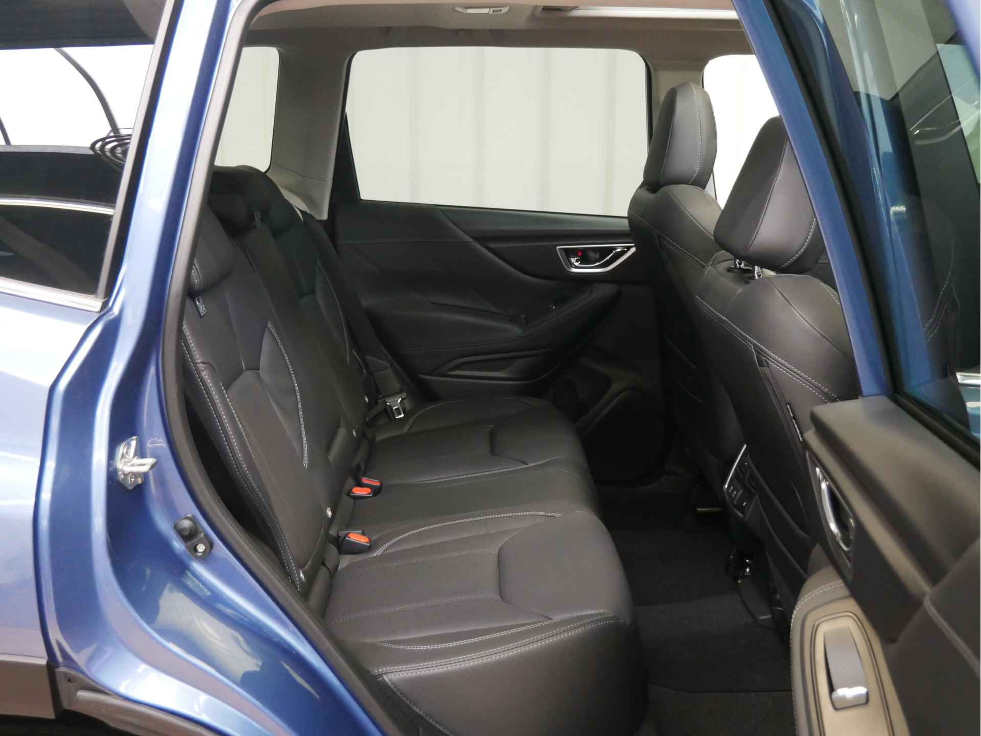 Subaru Forester 2.0 E-Boxer Premium MY2022 Eye-Sight / Navigatie / Apple Carplay en android auto - 10/32