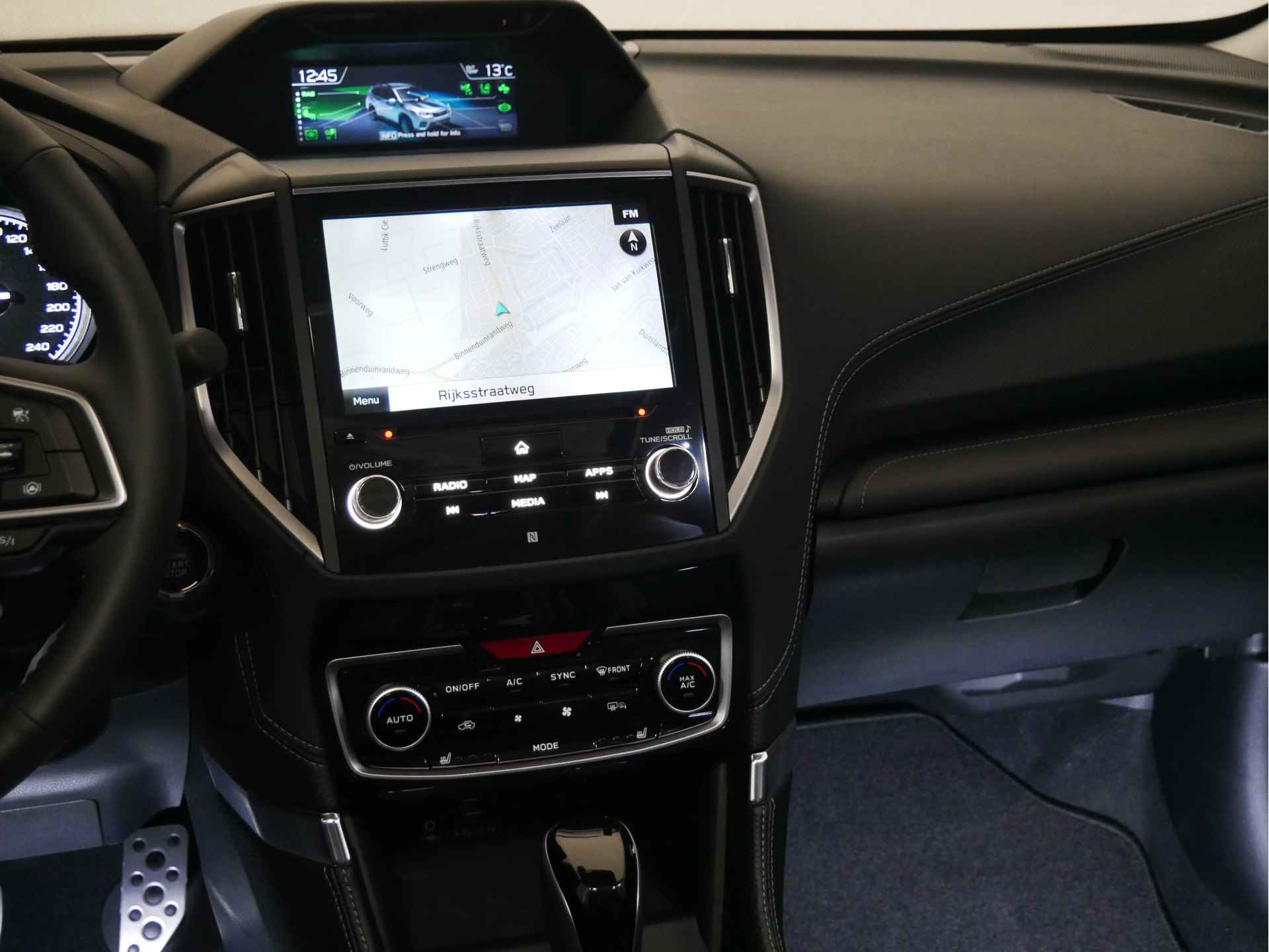 Subaru Forester 2.0 E-Boxer Premium MY2022 Eye-Sight / Navigatie / Apple Carplay en android auto - 18/32