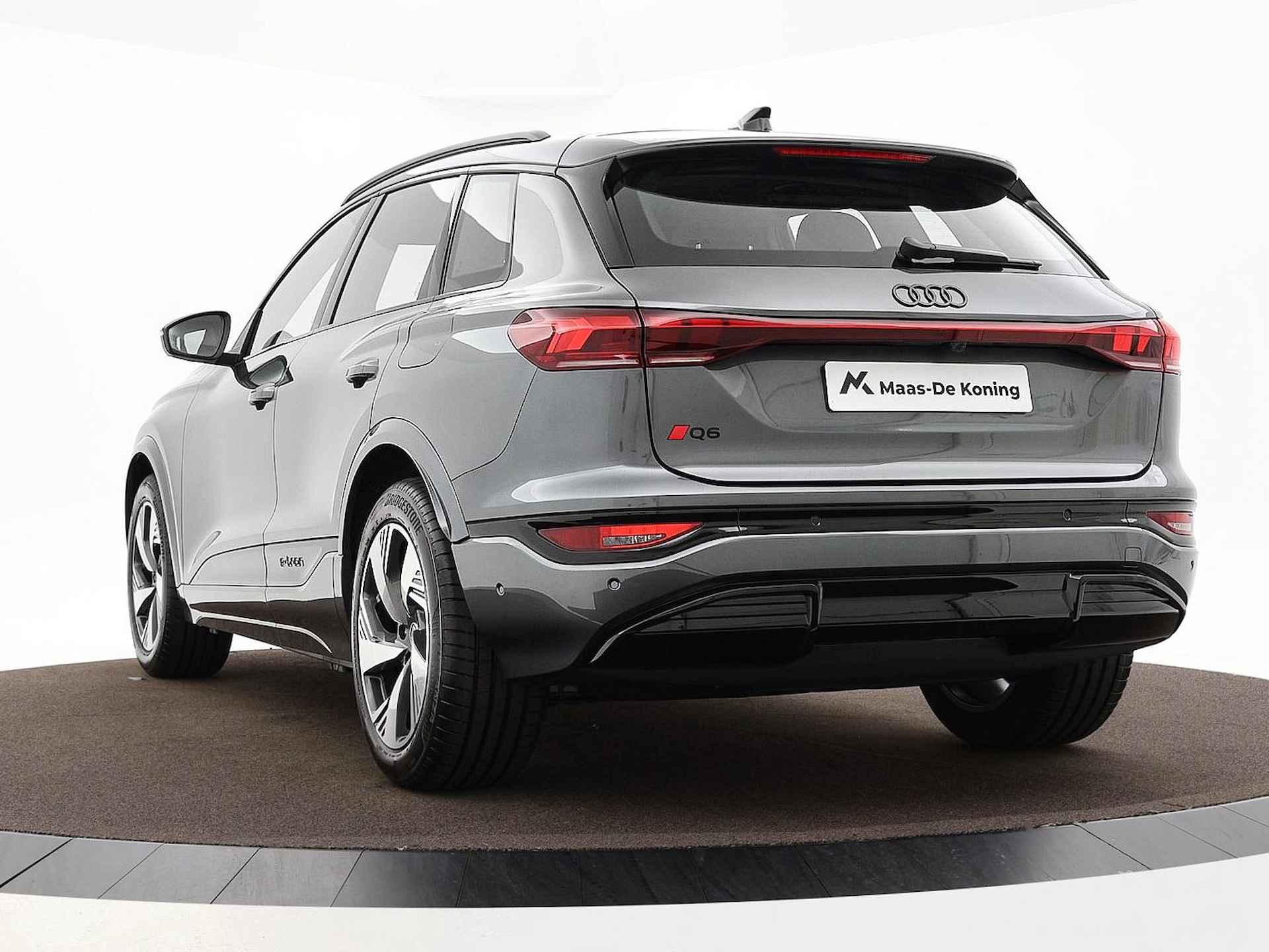 Audi Q6 e-tron S edition performance 306 PK - 28/36