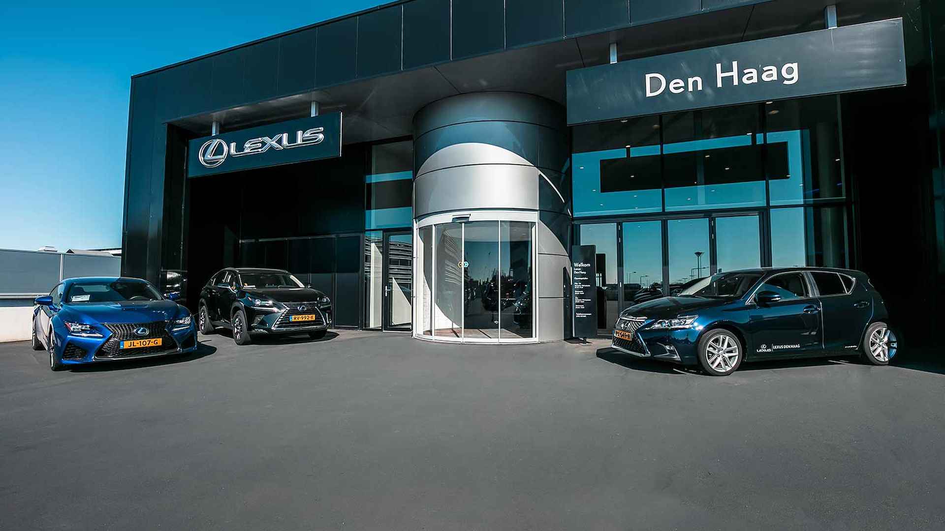 Lexus RX 450h 2WD Business Line |  Elektrisch verstelbare voorstoelen | LM velgen | Climate Control | Parkeersensoren achter | - 42/42