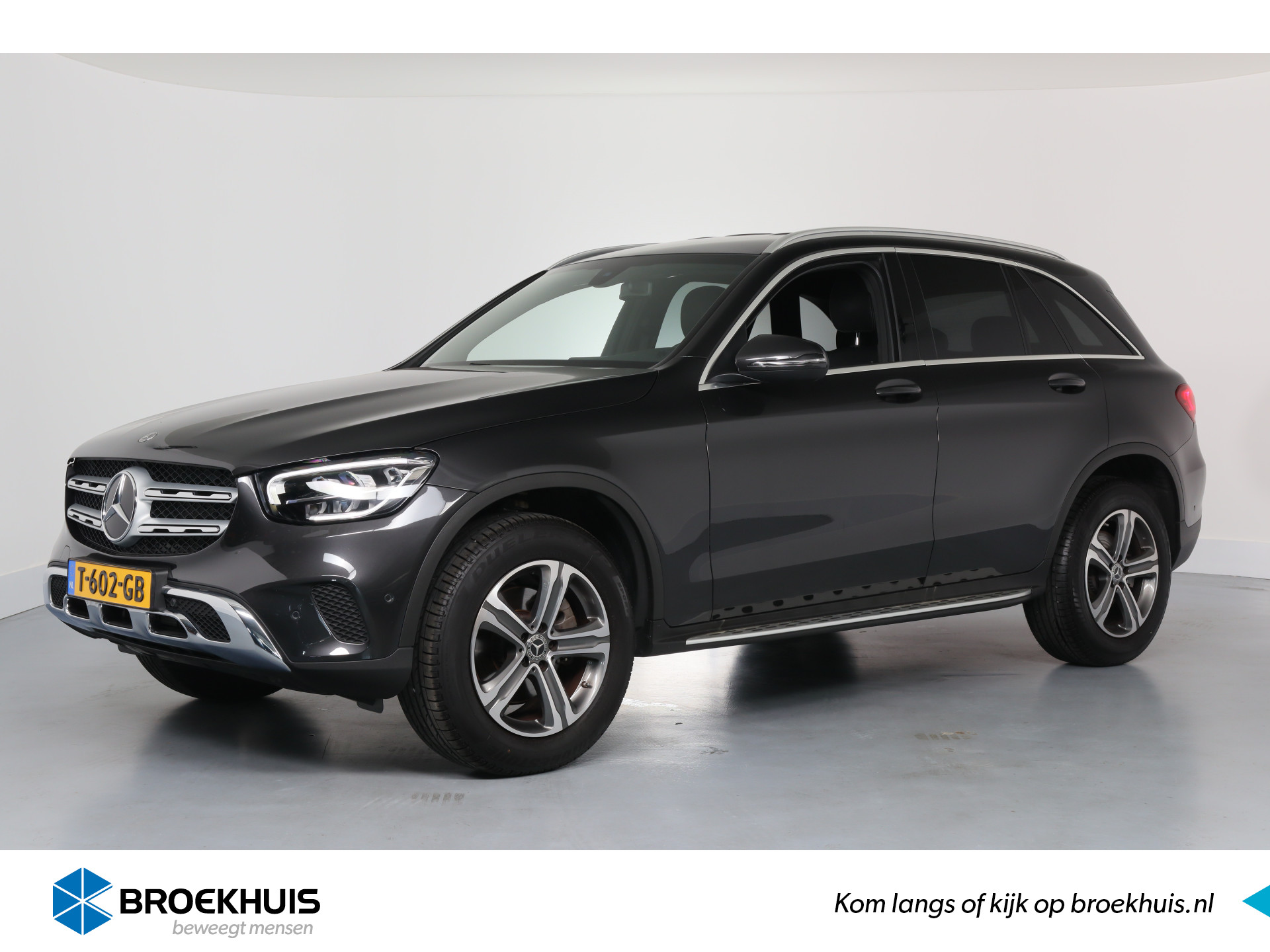 Mercedes-Benz GLC 200 4MATIC Premium Plus | Trekhaak | Camera | Navi | Clima | LED | Memoryzetels | Parkeersensoren V+A