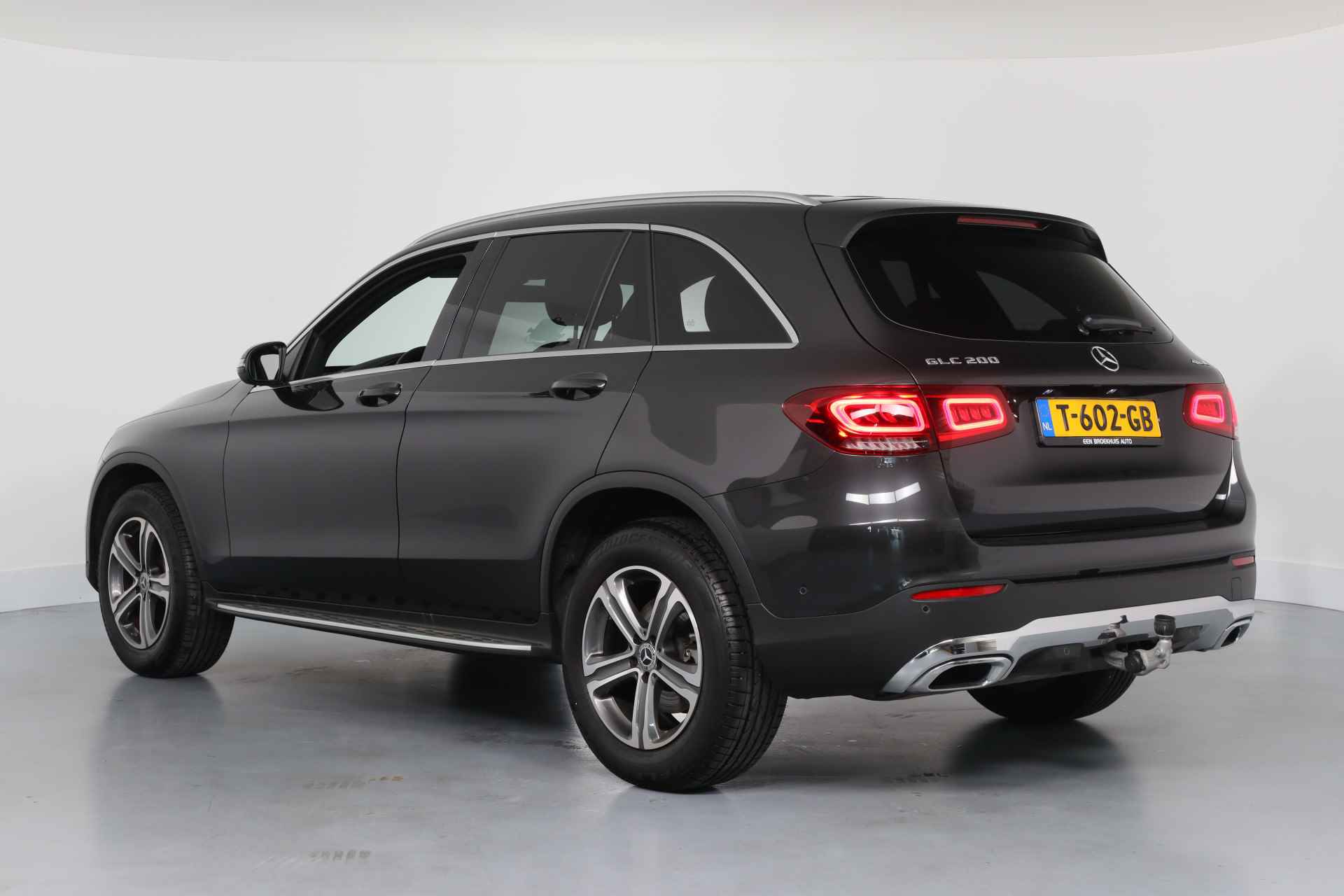 Mercedes-Benz GLC 200 4MATIC Premium Plus | Trekhaak | Camera | Navi | Clima | LED | Memoryzetels | Parkeersensoren V+A - 24/41