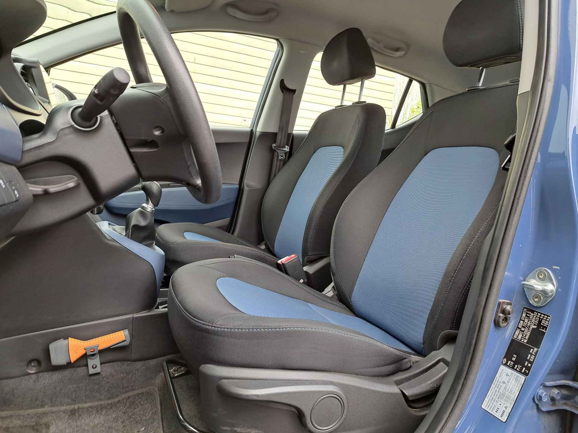 Hyundai i10 1.0i i-Motion Comfort | Apple Carplay & Android | Airco | Cruise control - 12/29