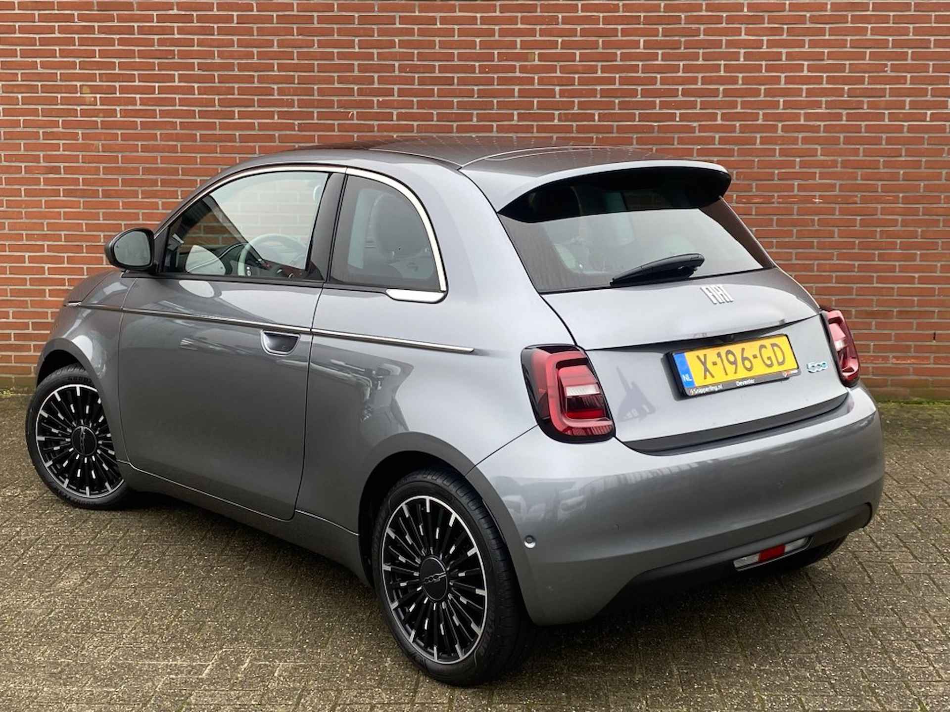 FIAT 500e LA PRIMA 42 KWH STOELVW CAMERA PANO CARPLAY ADAPT-CRUISE LMV - 4/25