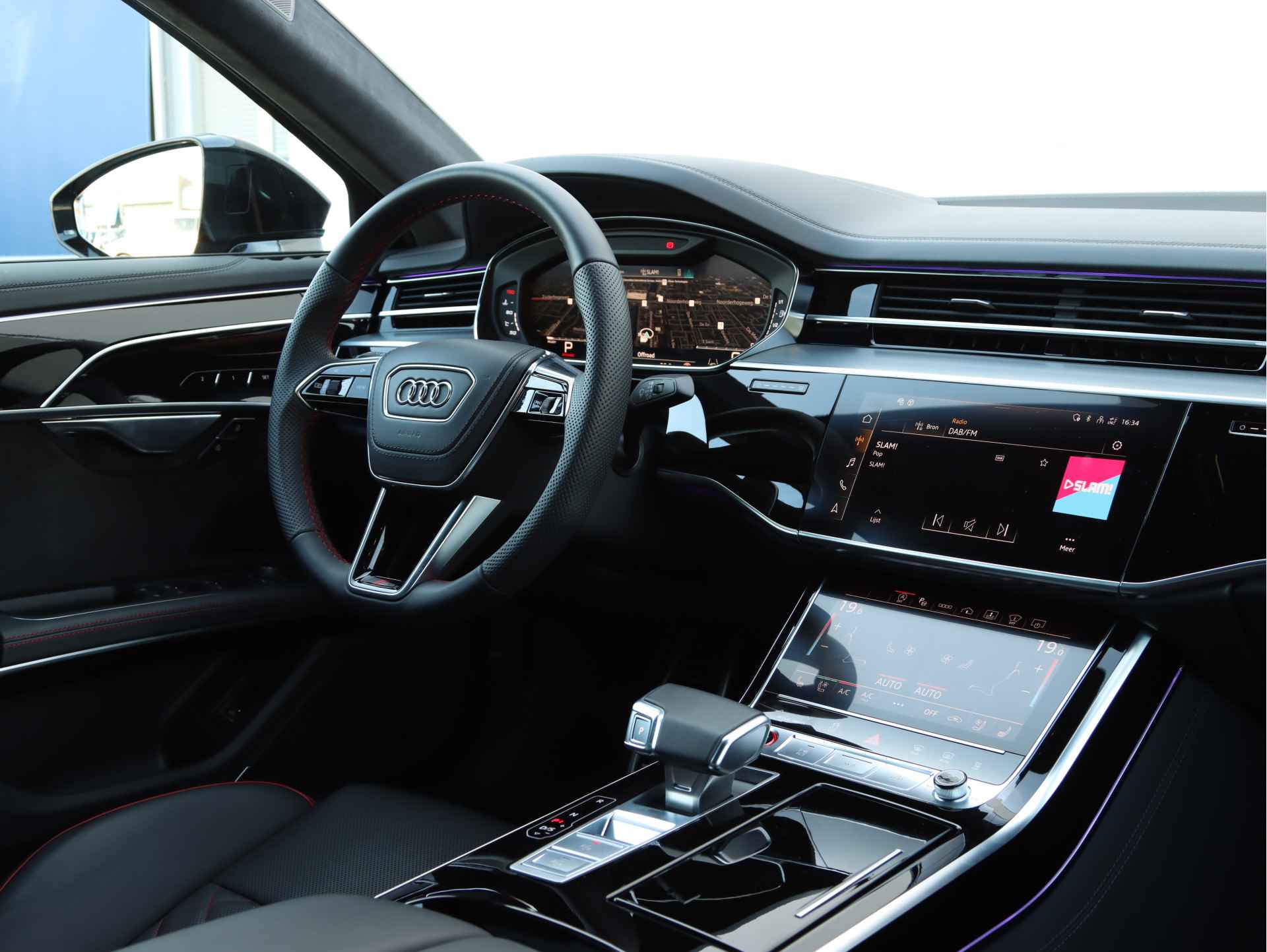 Audi S8 4.0 TFSI Quattro 571pk | B&O | Pano | TV | Vierwielsturing | Servo | Alcantara hemel | Head-up | Stoelventilatie-/massage v+a | Digital Matrix-LED - 7/47