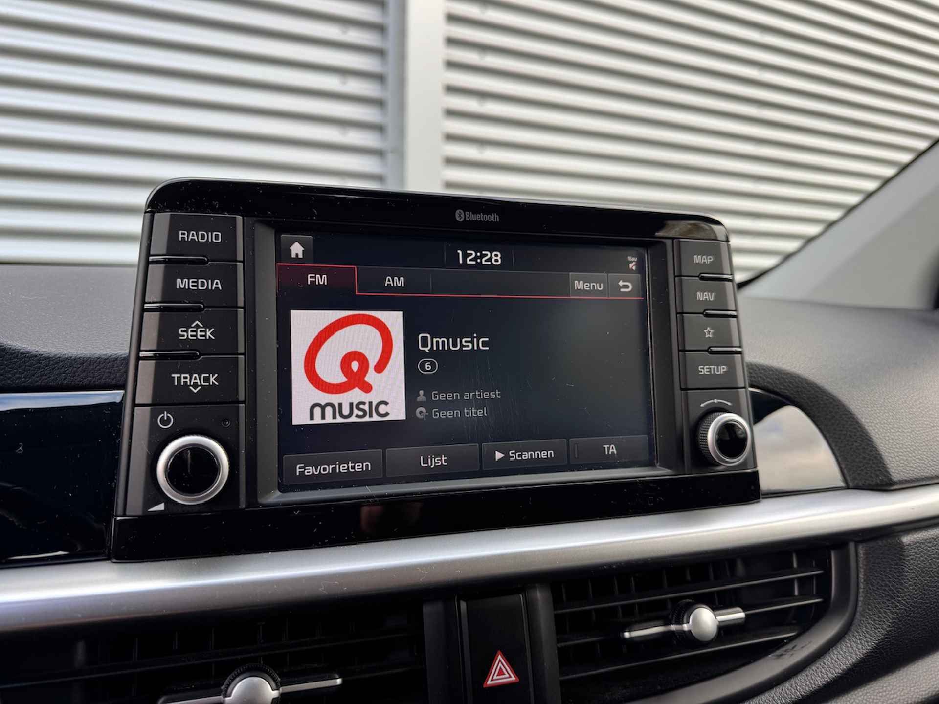 KIA Picanto 1.0 CVVT 67pk 5-zits First Edition | Navigatie | Climate Control | Camera | - 22/41