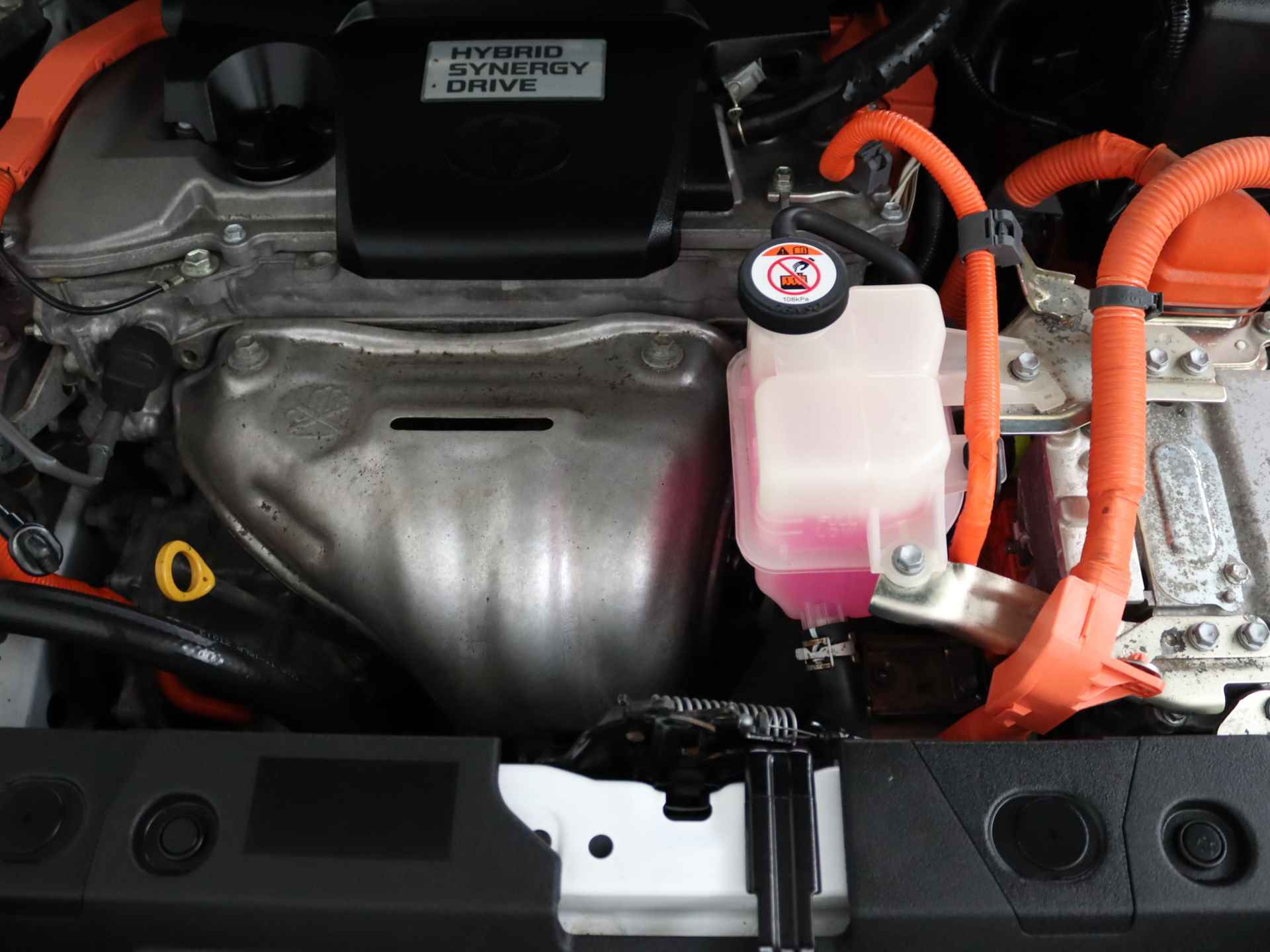 Toyota RAV4 2.5 Hybrid Executive Limited | Trekhaak | Parkeersensoren | Leder | - 38/41