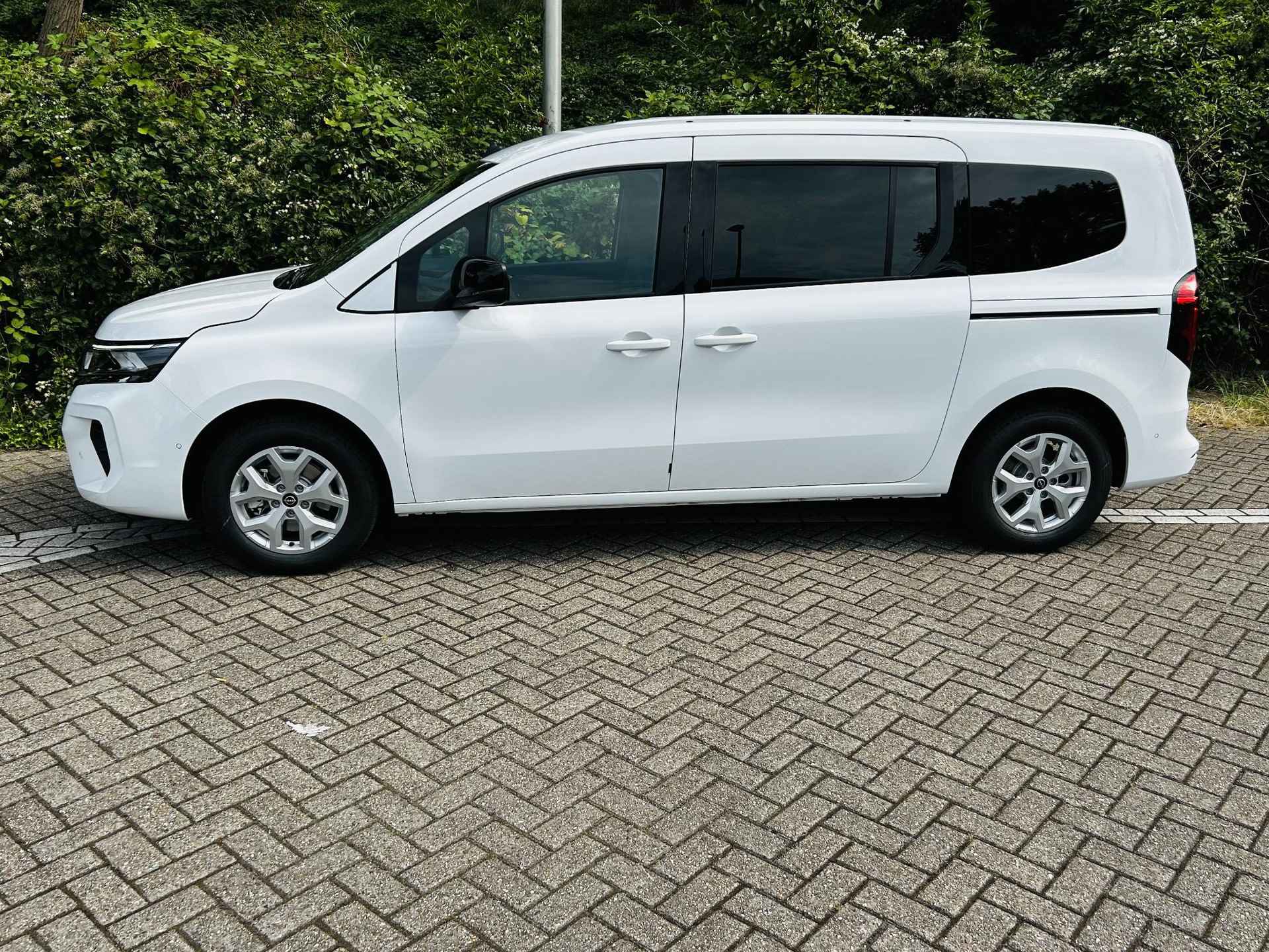 Nissan TOWNSTAR Evalia Tekna L2 45 kWh | IDEAAL VOOR TAXI, UITZENDBUREAU, SCHOLEN OF GEWOON DE HELE FAMILIE!! - 3/40