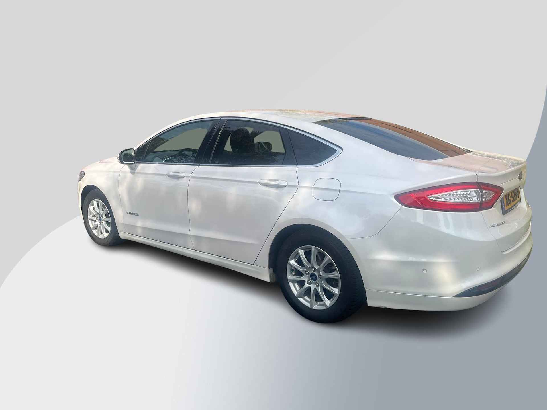 Ford Mondeo 2.0 IVCT HEV Titanium X - 6/6