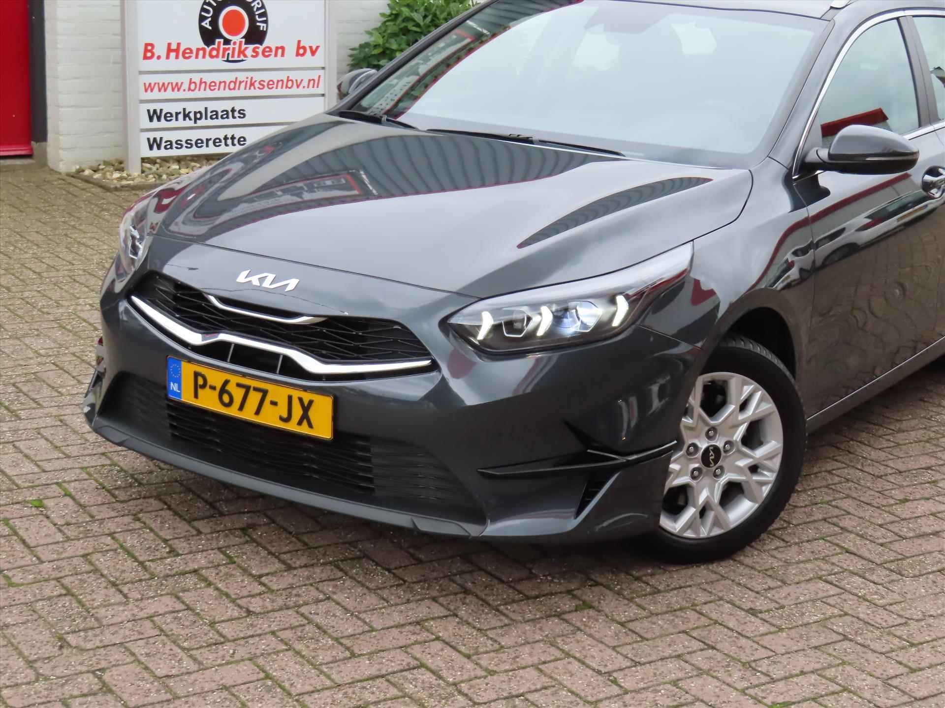 Kia Ceed Sw 1.0 T-GDi 120pk DynamicLine/ All season banden/ DAB/ Apple Carplay/ Navigatie/ Camera achter/ Led koplampen/ 1 Eigenaar/ Origineel NL/ NAP - 3/45