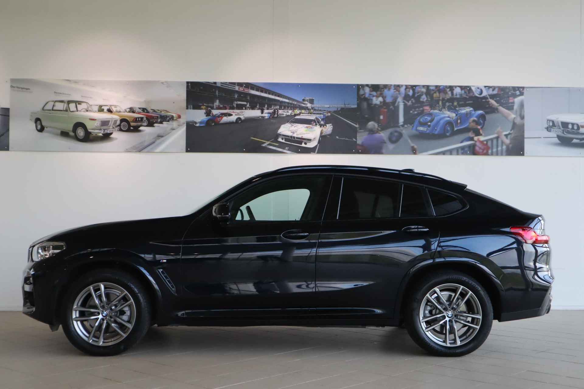 BMW X4 xDrive20i M-Sportpakket | Elektrische Trekhaak | Driving Assistant - 4/25