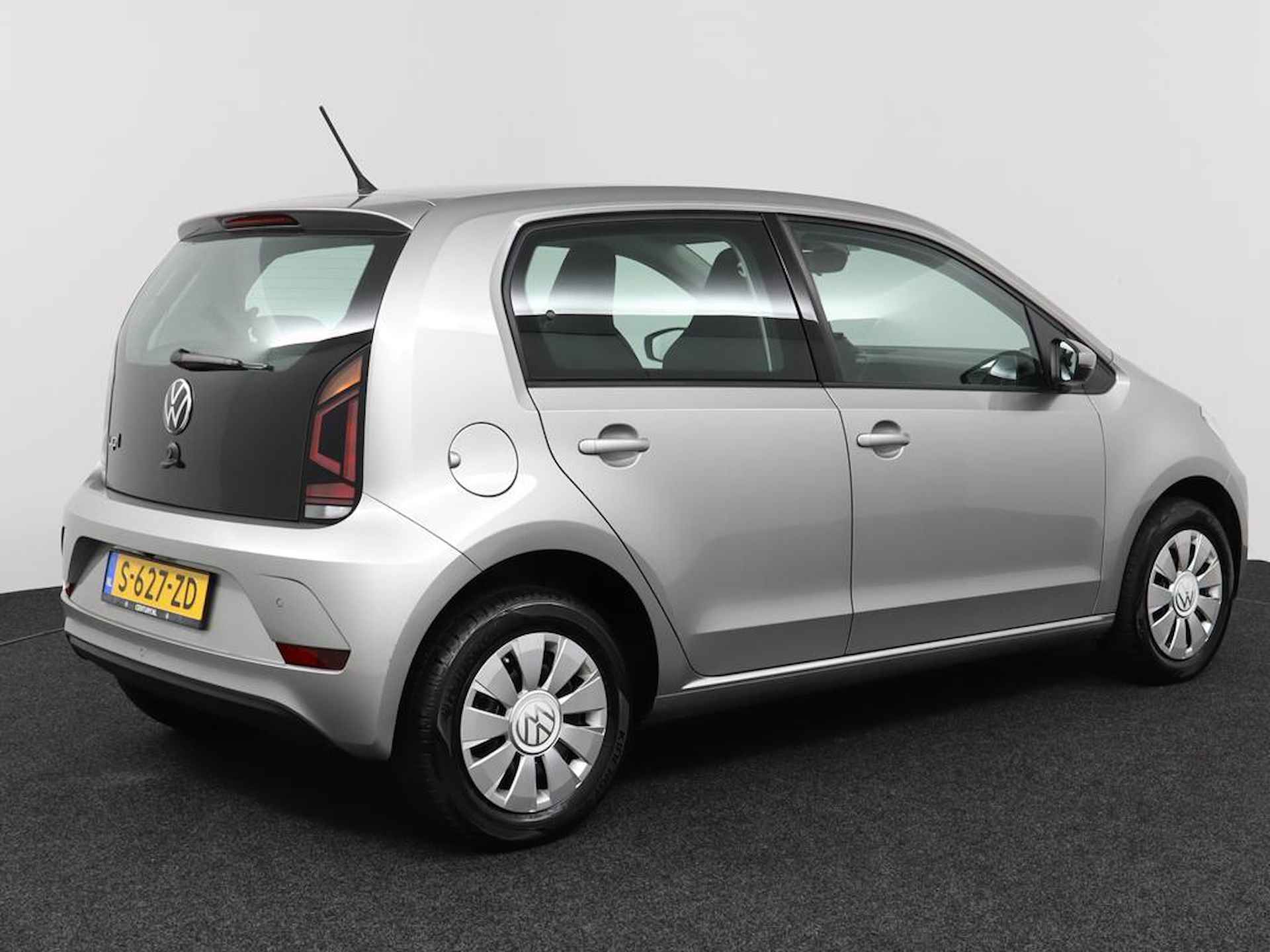 Volkswagen Up! 1.0 60Pk Edition - 2/35