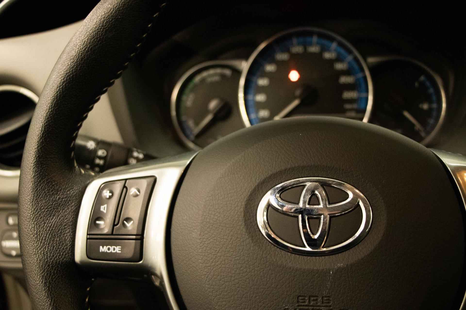 Toyota Yaris 1.5 Hybrid Lease|Navigatie|Camera|Cruise| - 15/28