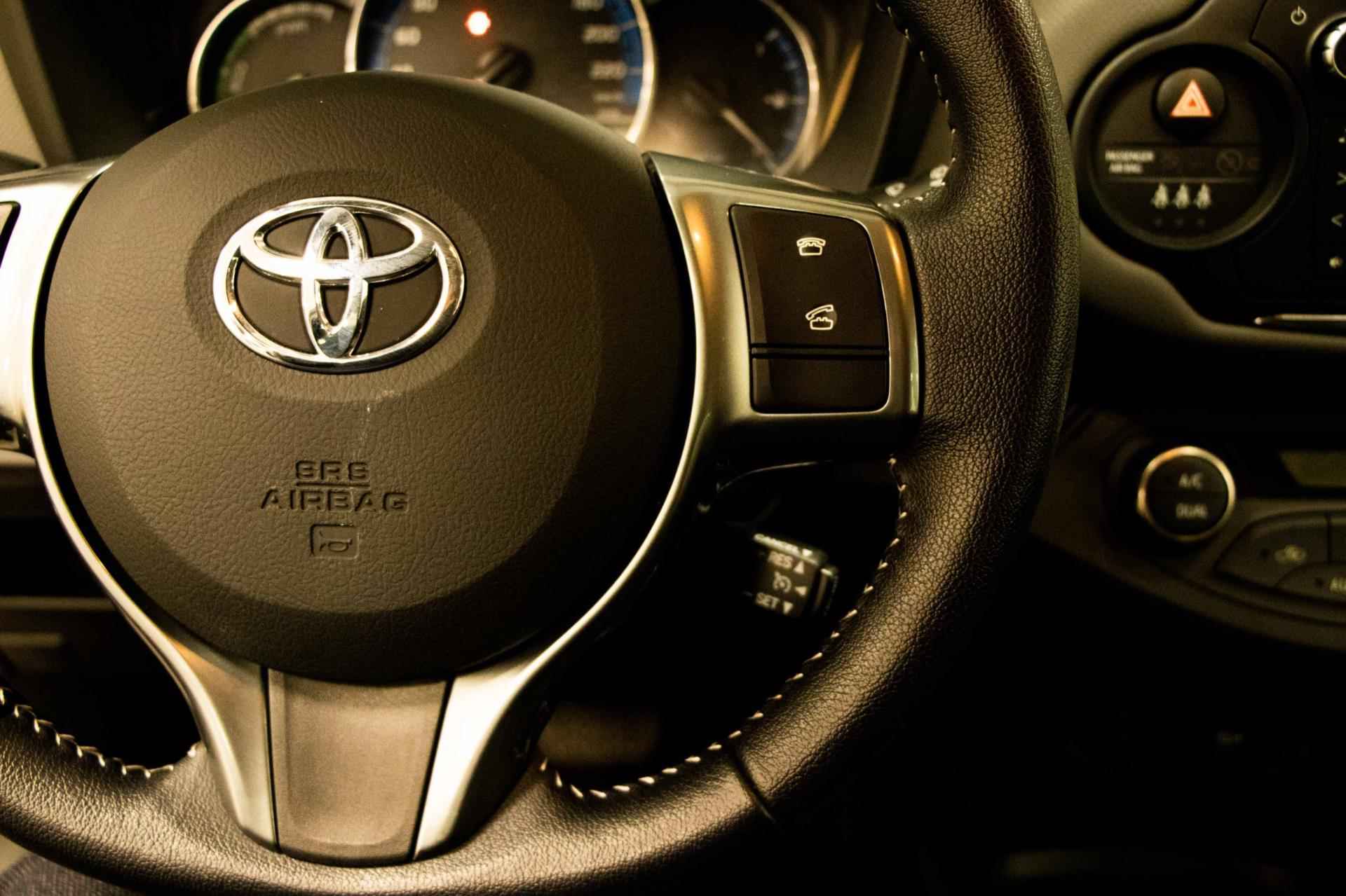 Toyota Yaris 1.5 Hybrid Lease|Navigatie|Camera|Cruise| - 17/28