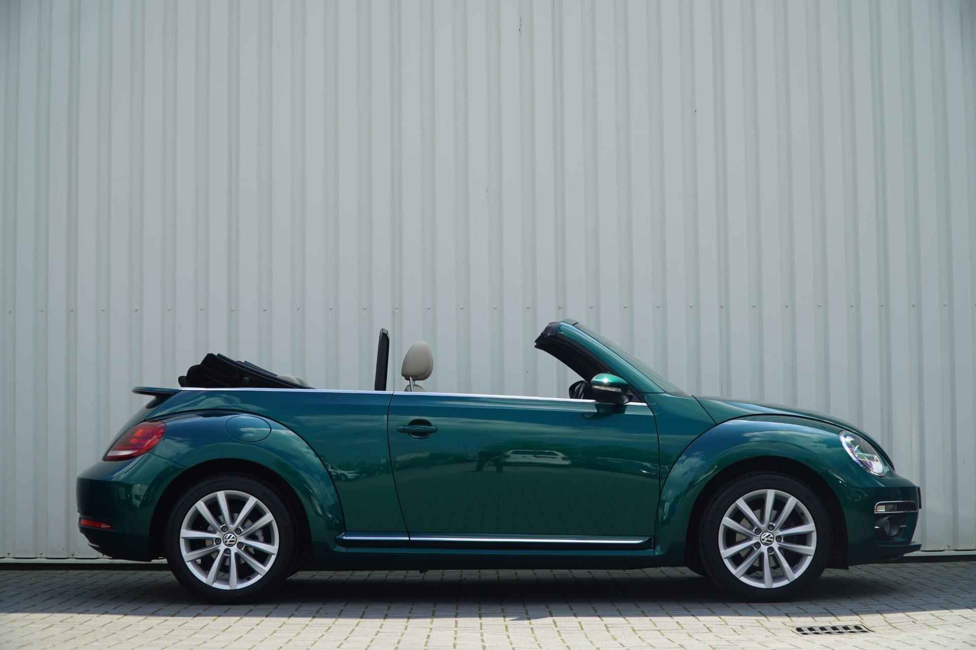 Volkswagen Beetle Cabriolet 1.2 TSI 105pk Exclusive Series | Navigatie | Stoelverwarming | Parkeersensoren - 3/33