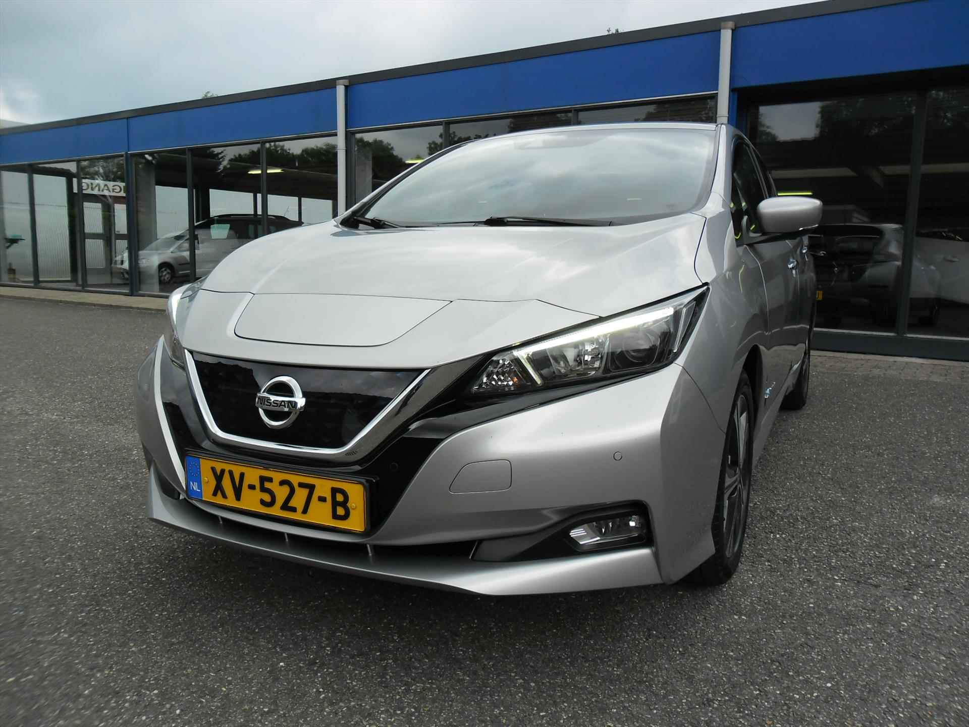 Nissan Leaf N-CONNECTA 40KWH NAV ECC 17"LMV 360 CAMERA PDC XENON RIJKLAARPRIJS - 18/18