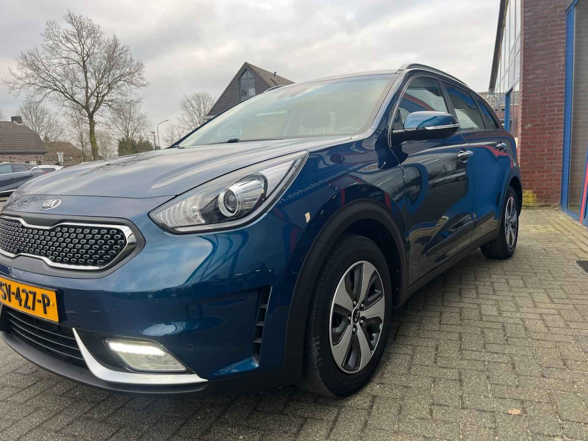 KIA Niro 1.6 GDI Hybride Navi Carplay Camera Led Airco(ECC) - 25/27